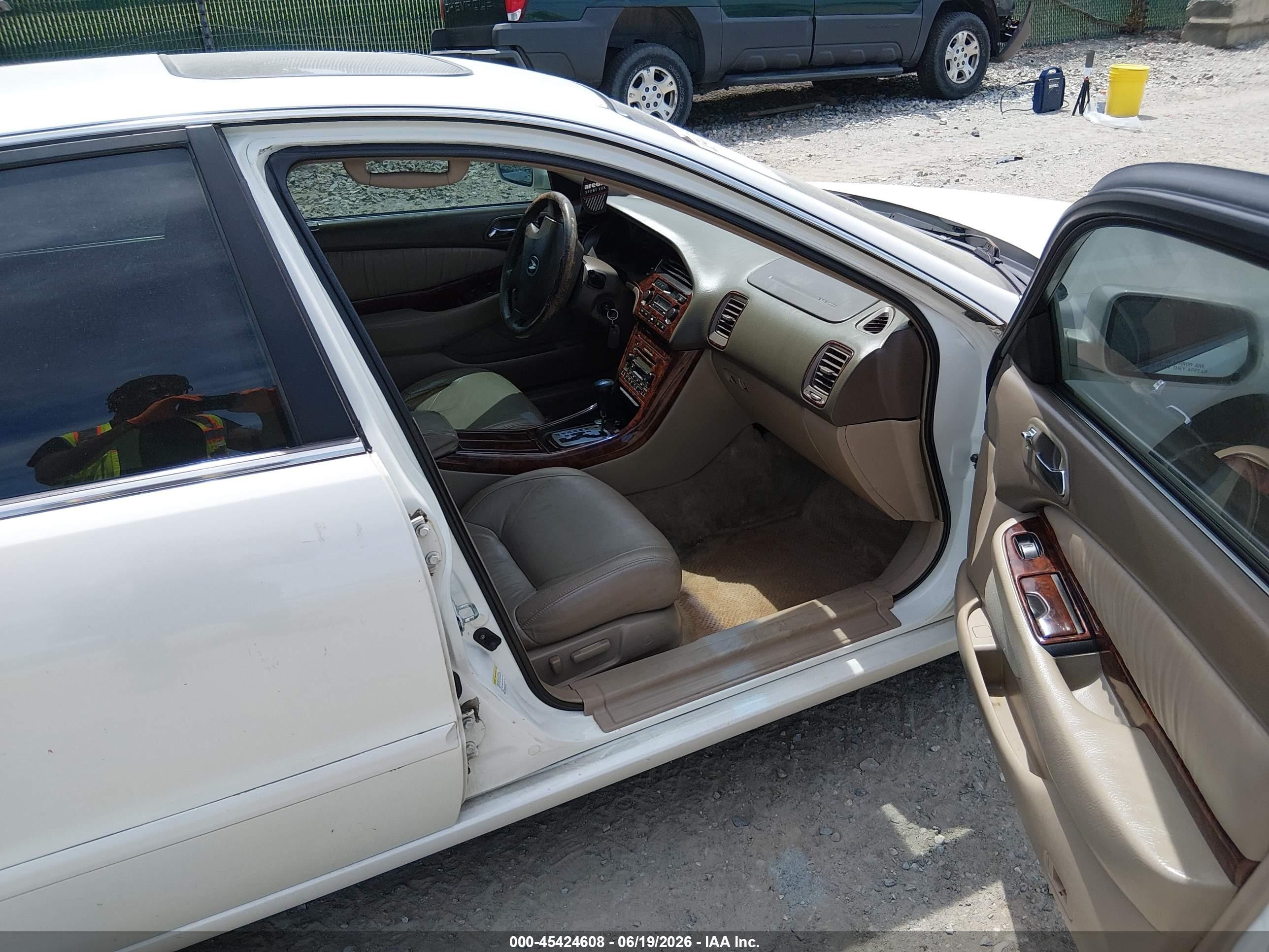 2003 Acura Tl 3.2 White vin: 19UUA56603A093285