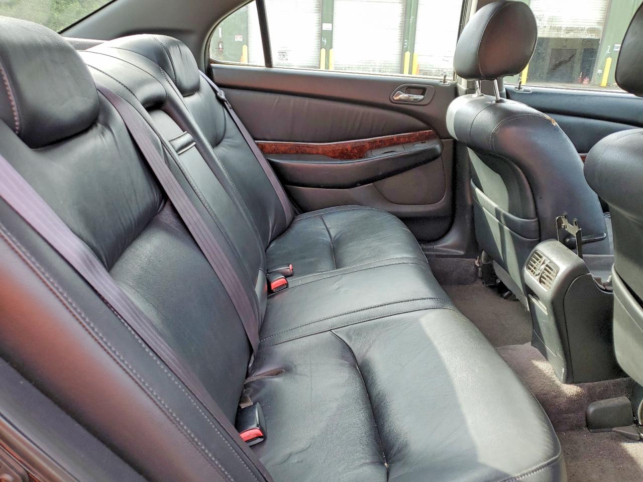 2000 Acura 3.2tl Черный vin: 19UUA5660YA051836