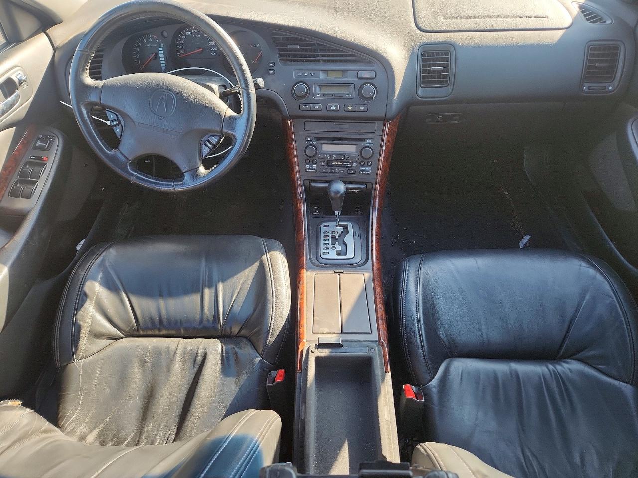 2000 Acura 3.2tl Silver vin: 19UUA5660YA804281