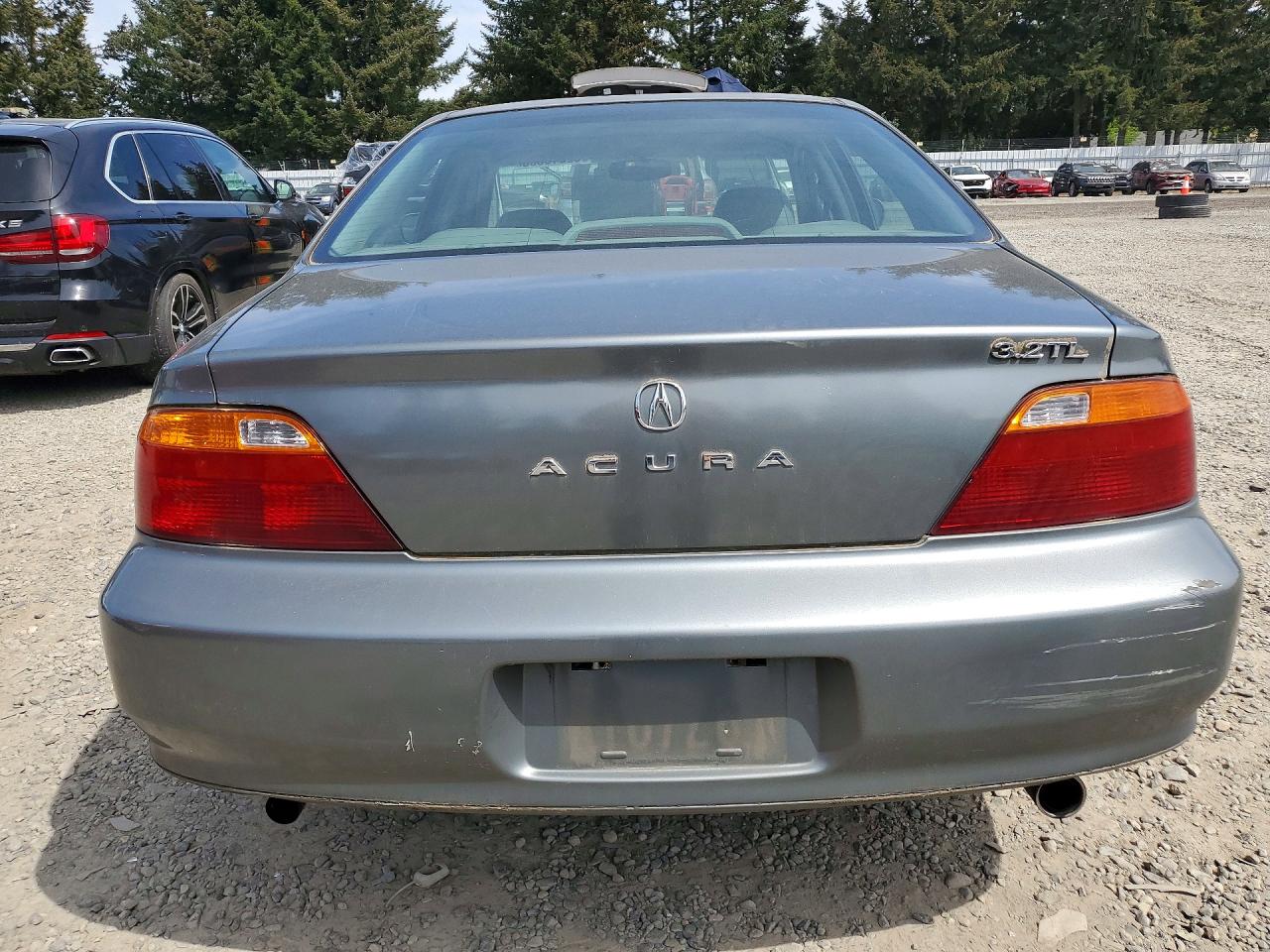 2001 Acura 3.2tl Silver vin: 19UUA56611A017247