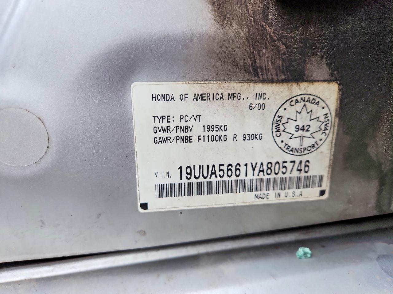 2000 Acura 3.2tl Silver vin: 19UUA5661YA805746