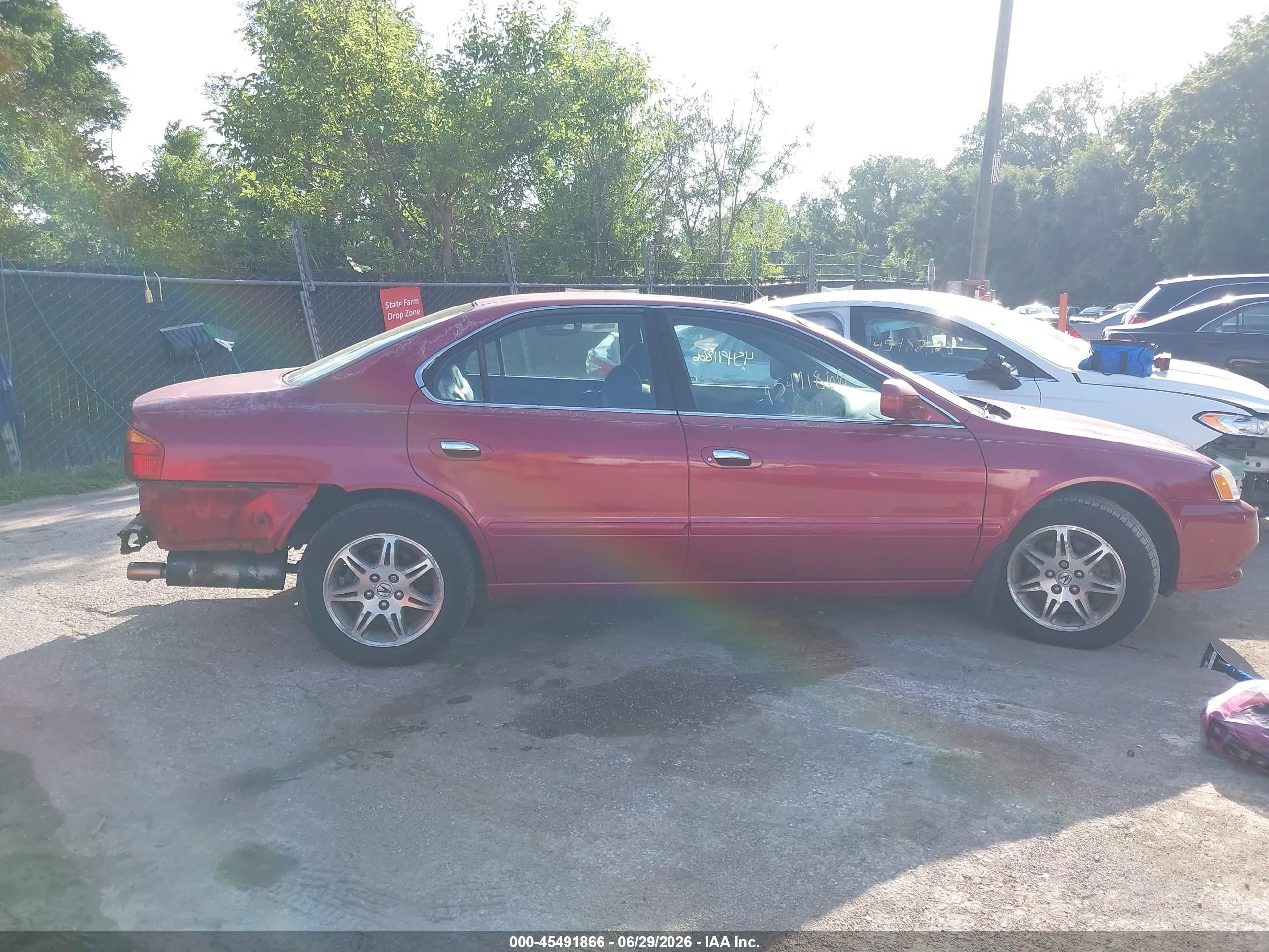 2000 Acura Tl 3.2 Red vin: 19UUA5662YA044760