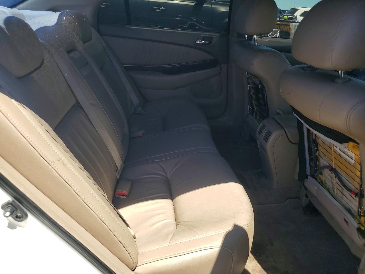 2000 Acura 3.2tl White vin: 19UUA5662YA048467