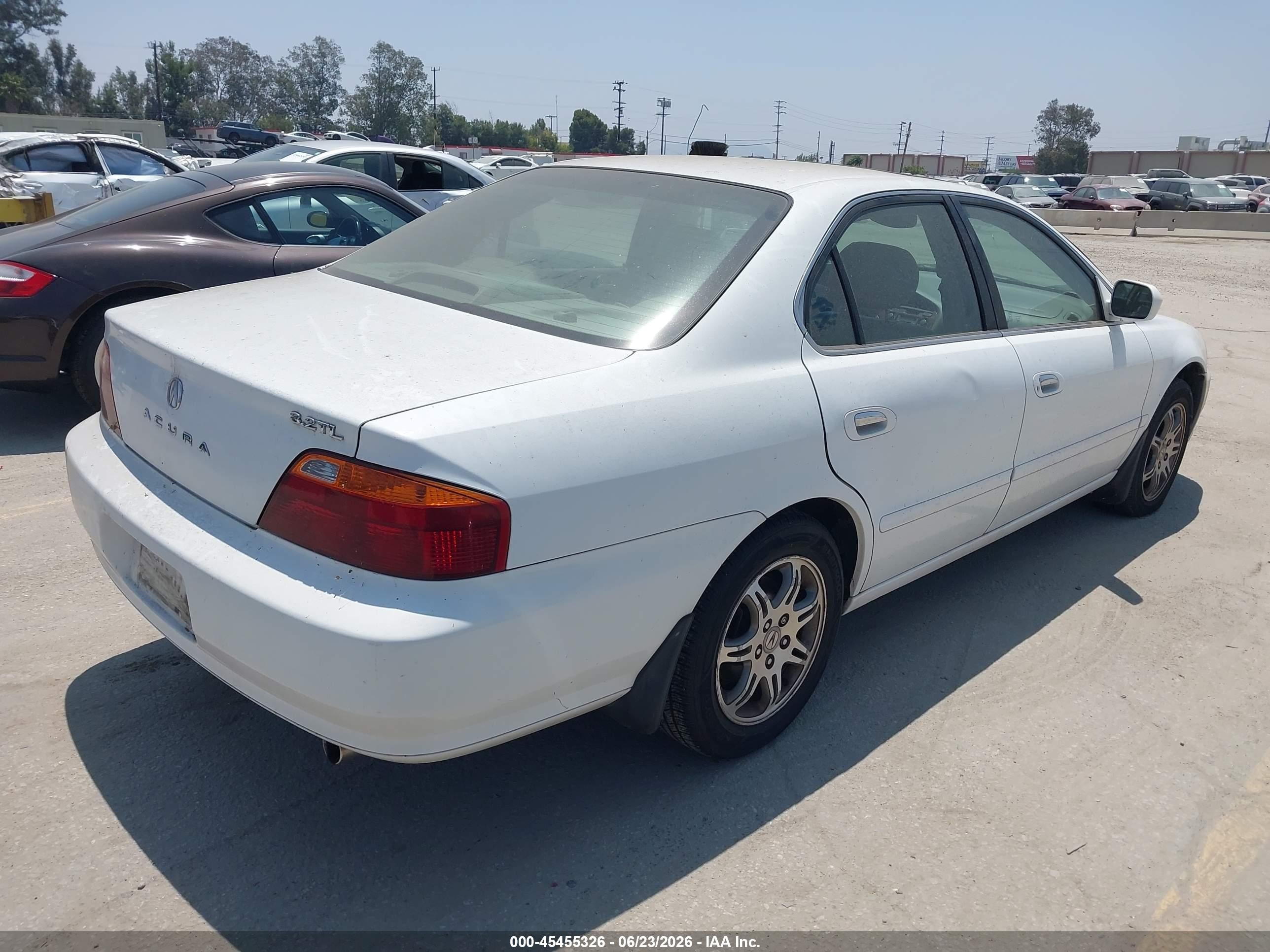 2001 Acura Tl 3.2 White vin: 19UUA56631A006508