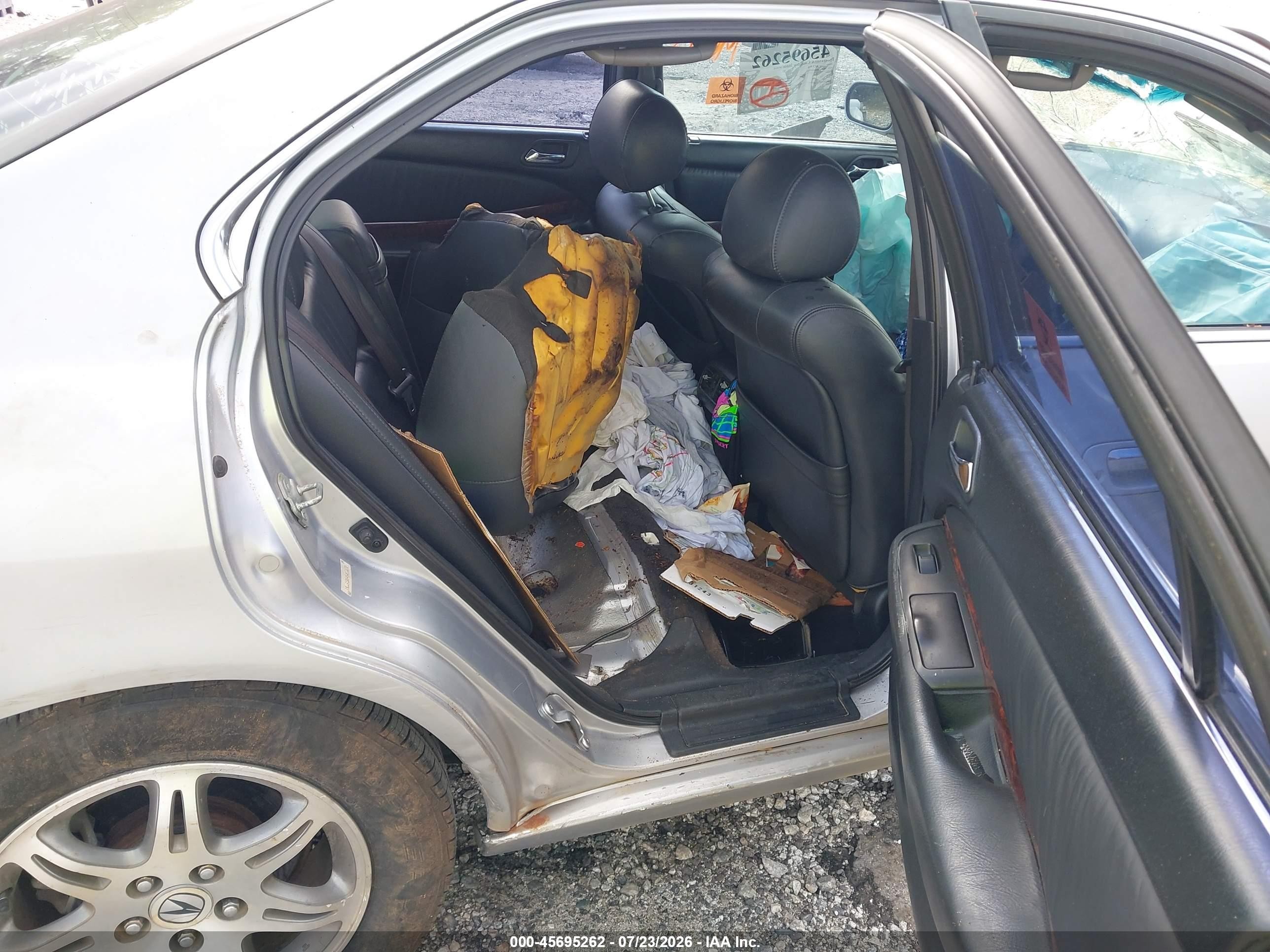 2000 Acura Tl 3.2 Silver vin: 19UUA5664YA053072