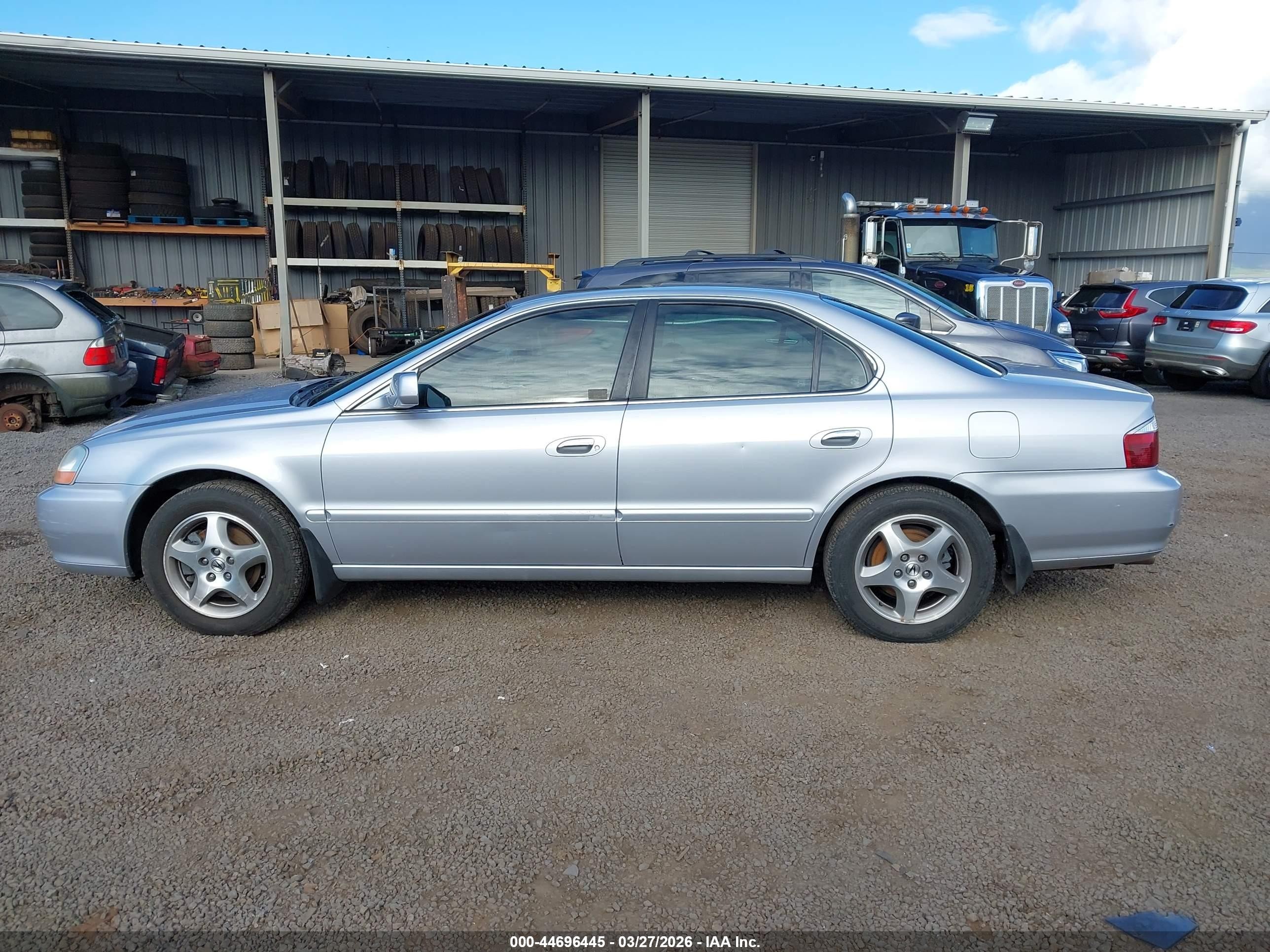 2002 Acura Tl 3.2 Silver vin: 19UUA56662A003300