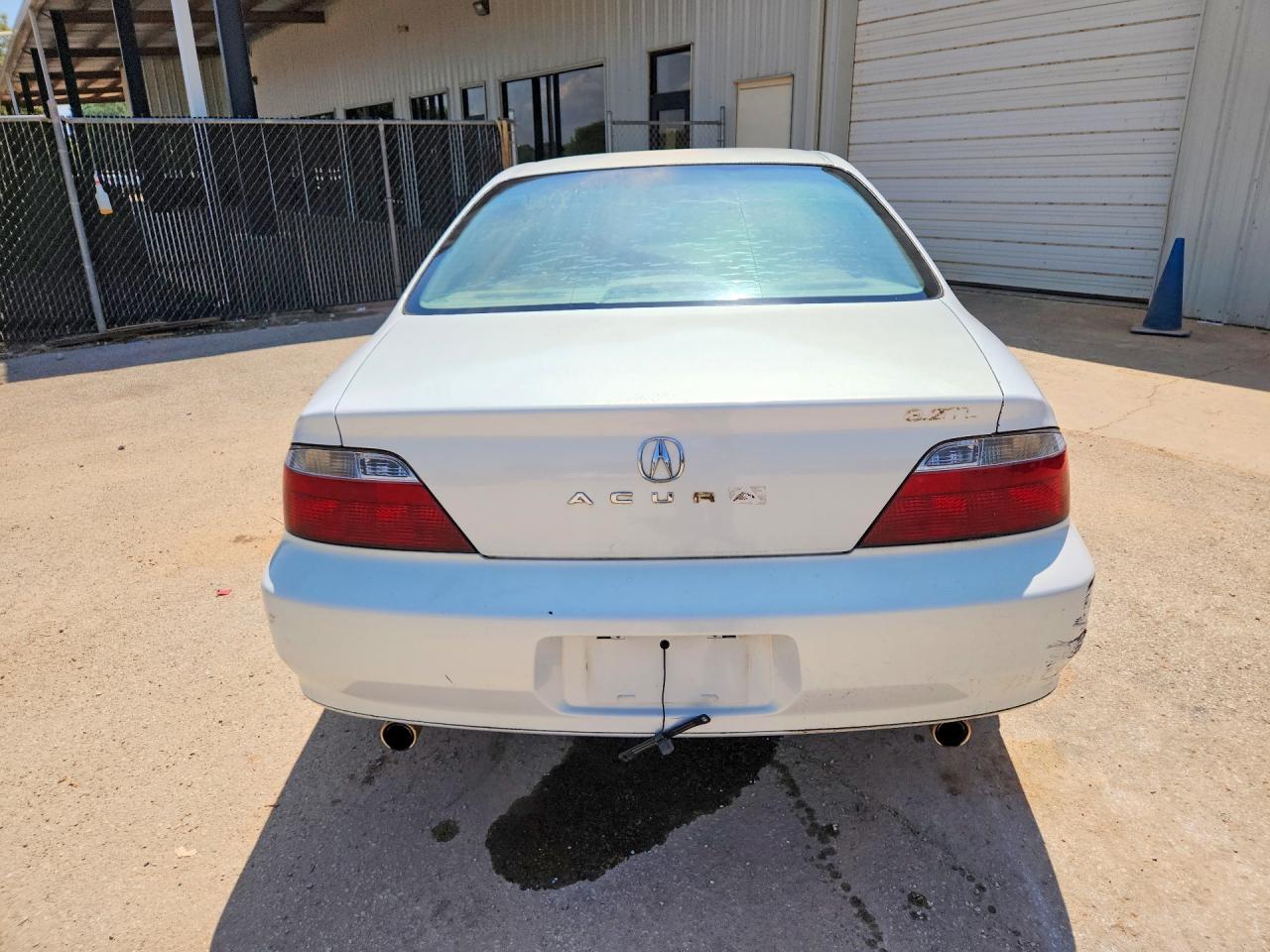 2002 Acura 3.2tl White vin: 19UUA56662A048771
