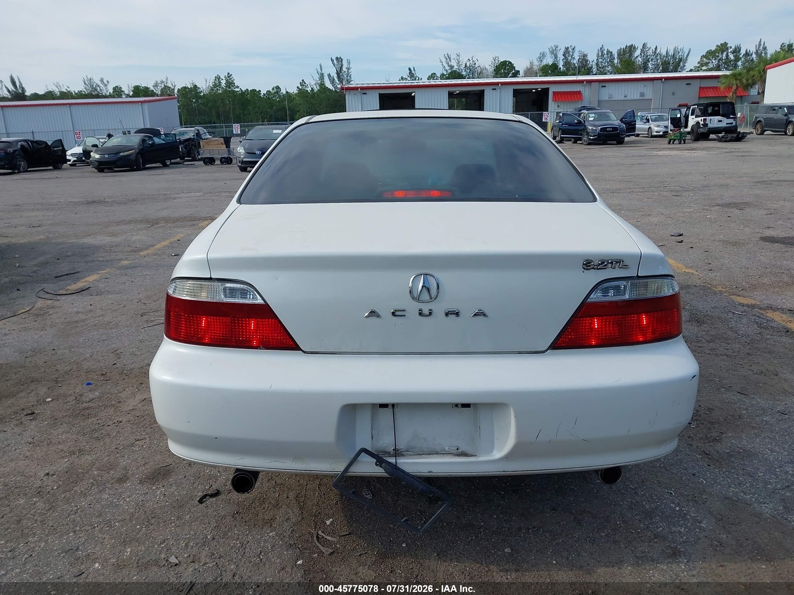 2003 Acura Tl 3.2 White vin: 19UUA56663A084249