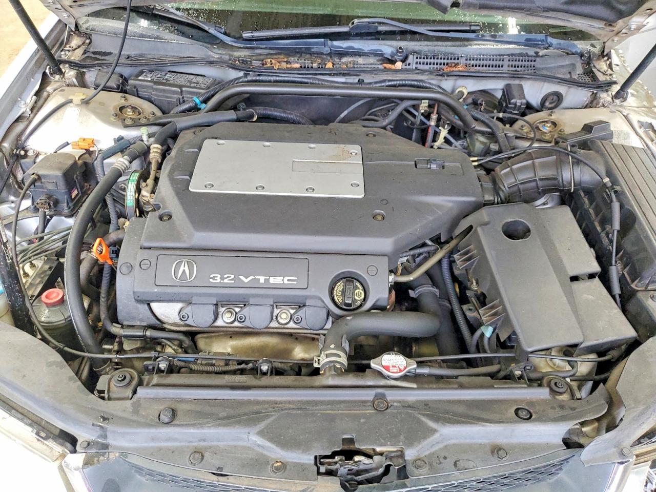 2003 Acura 3.2tl Silver vin: 19UUA56673A017689