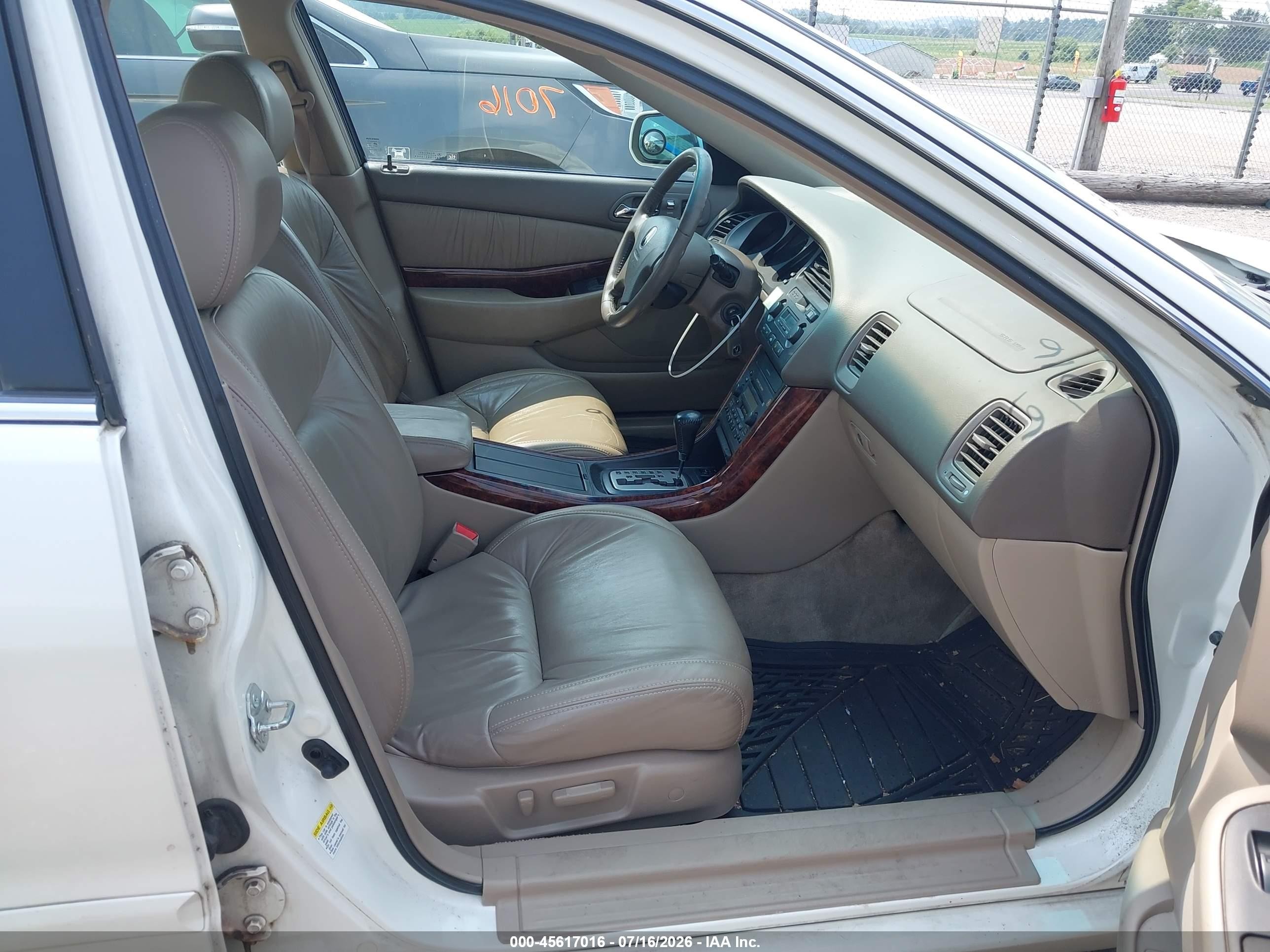 2003 Acura Tl 3.2 White vin: 19UUA56673A092604