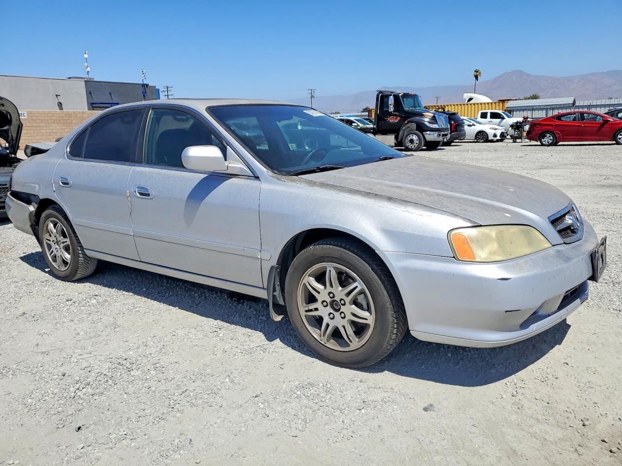 2000 Acura 3.2tl Серебряный vin: 19UUA5667YA022365