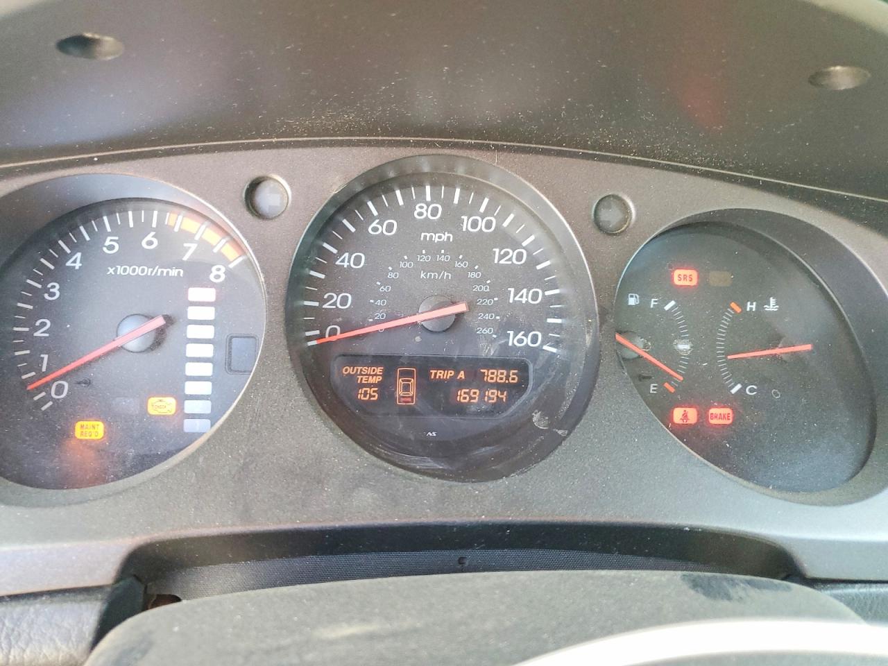 2000 Acura 3.2tl Серебряный vin: 19UUA5667YA022365