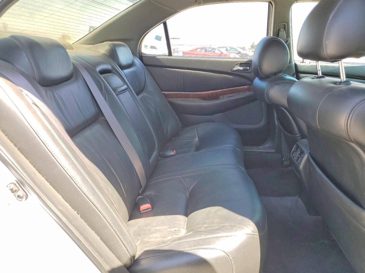2000 Acura 3.2tl Серебряный vin: 19UUA5667YA022365