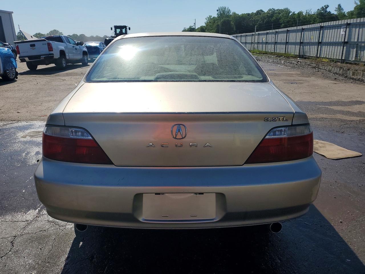 2003 Acura 3.2tl Gold vin: 19UUA56693A056543