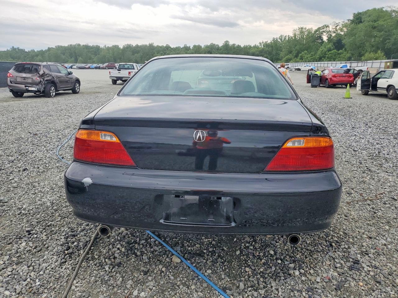 2000 Acura 3.2tl Black vin: 19UUA5669YA050071