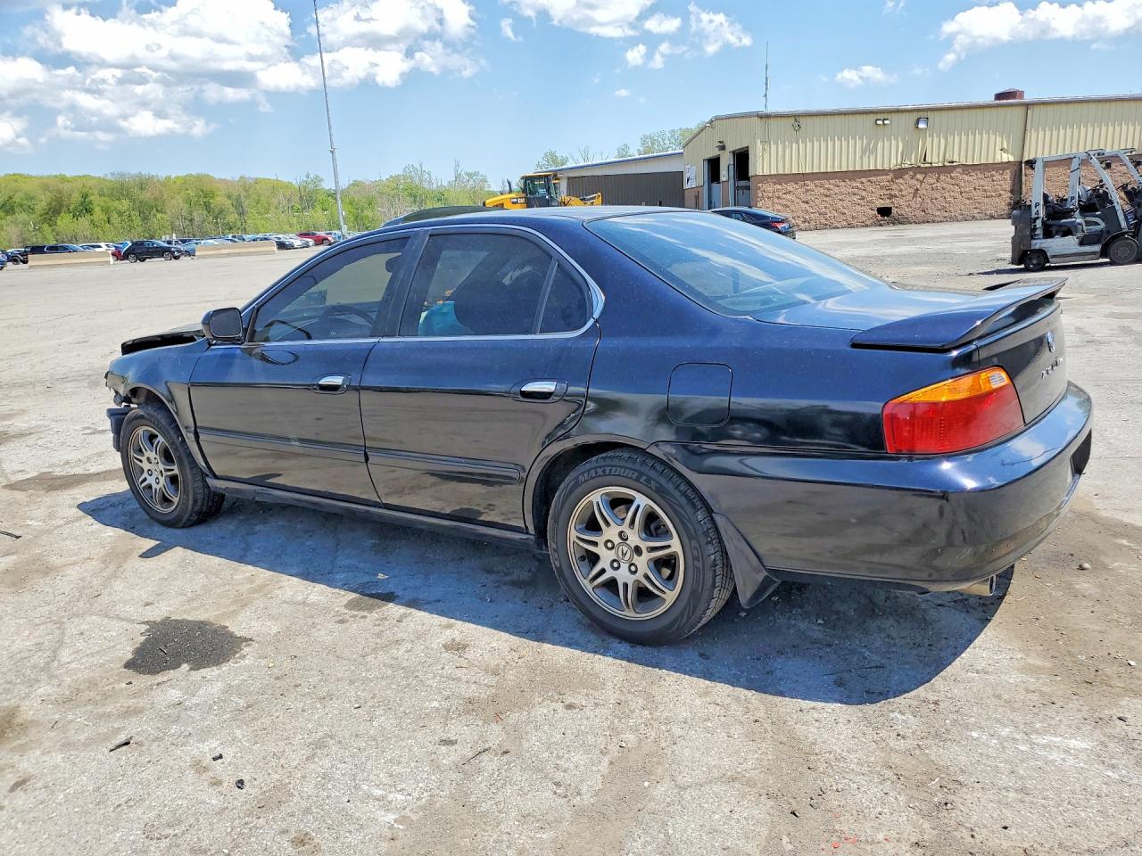 2000 Acura 3.2tl Black vin: 19UUA5669YA054184