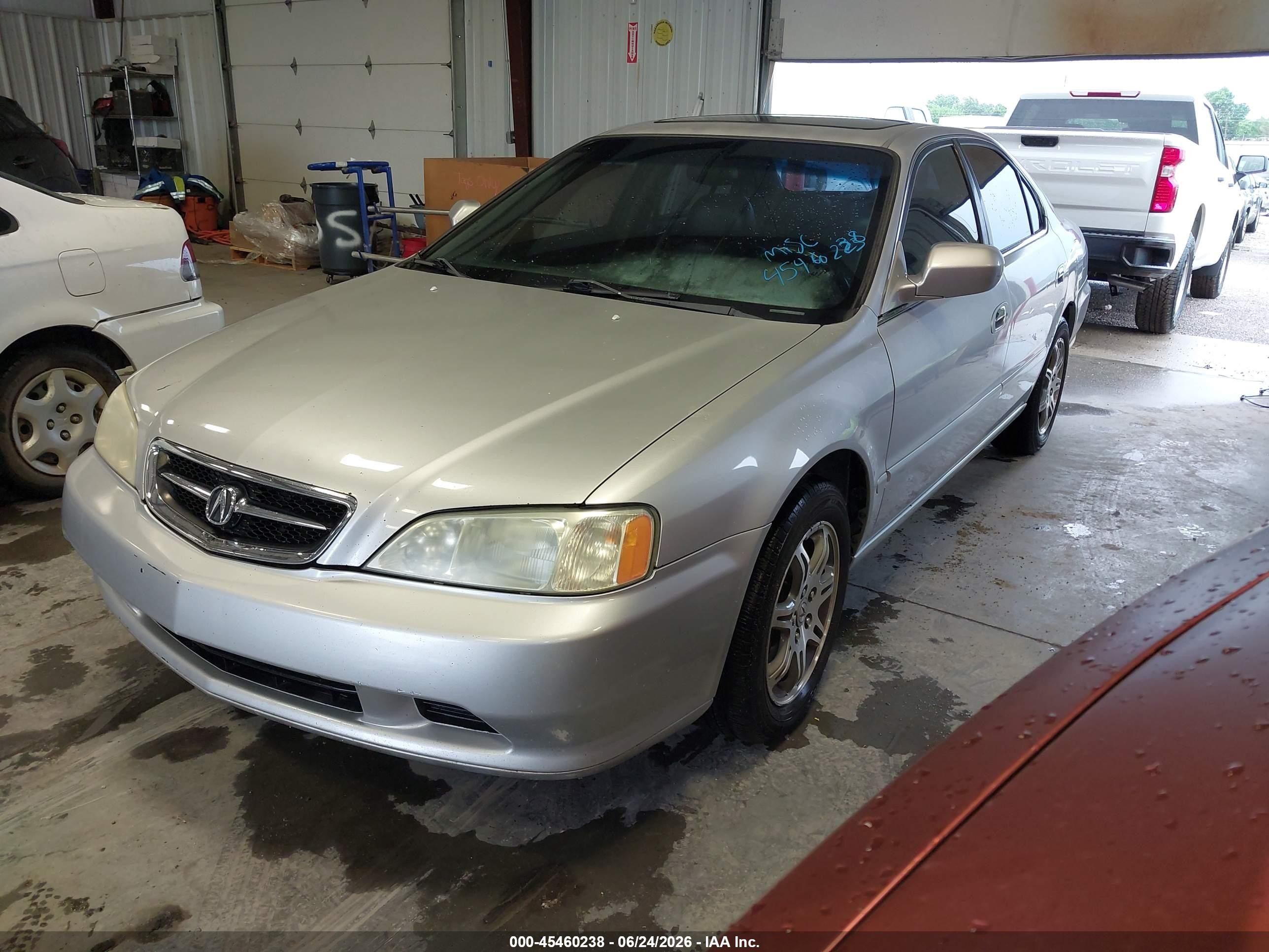 2000 Acura Tl 3.2 Silver vin: 19UUA5669YA062169