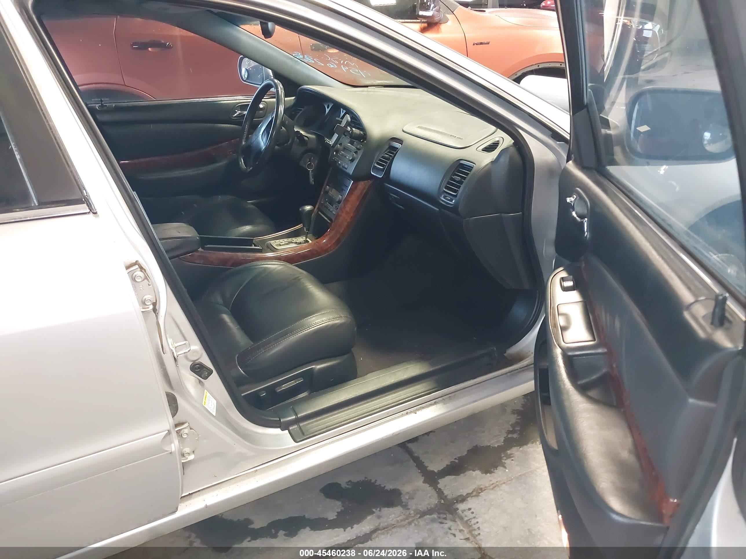 2000 Acura Tl 3.2 Silver vin: 19UUA5669YA062169