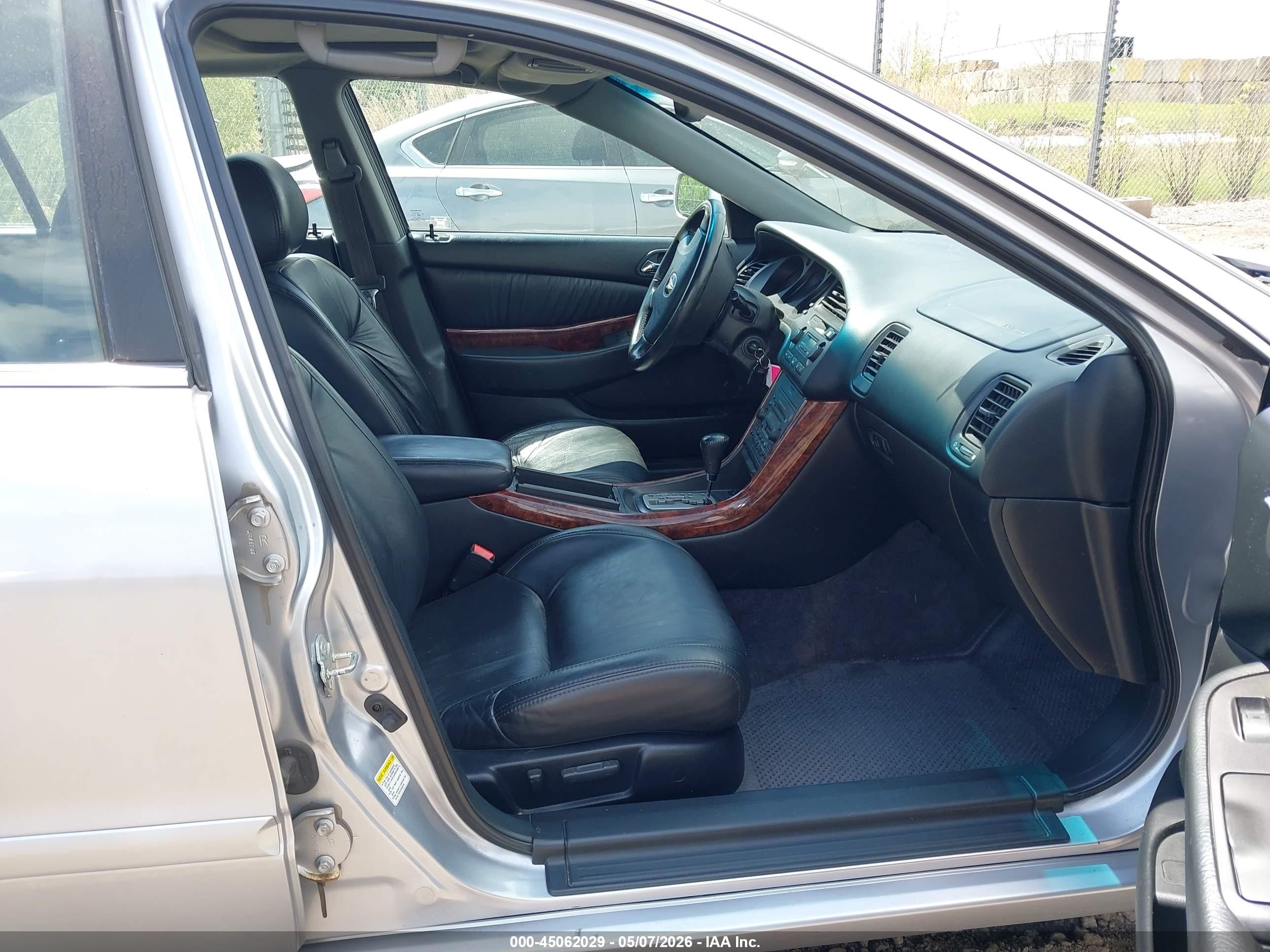 2003 Acura Tl 3.2 Серебряный vin: 19UUA566X3A077076