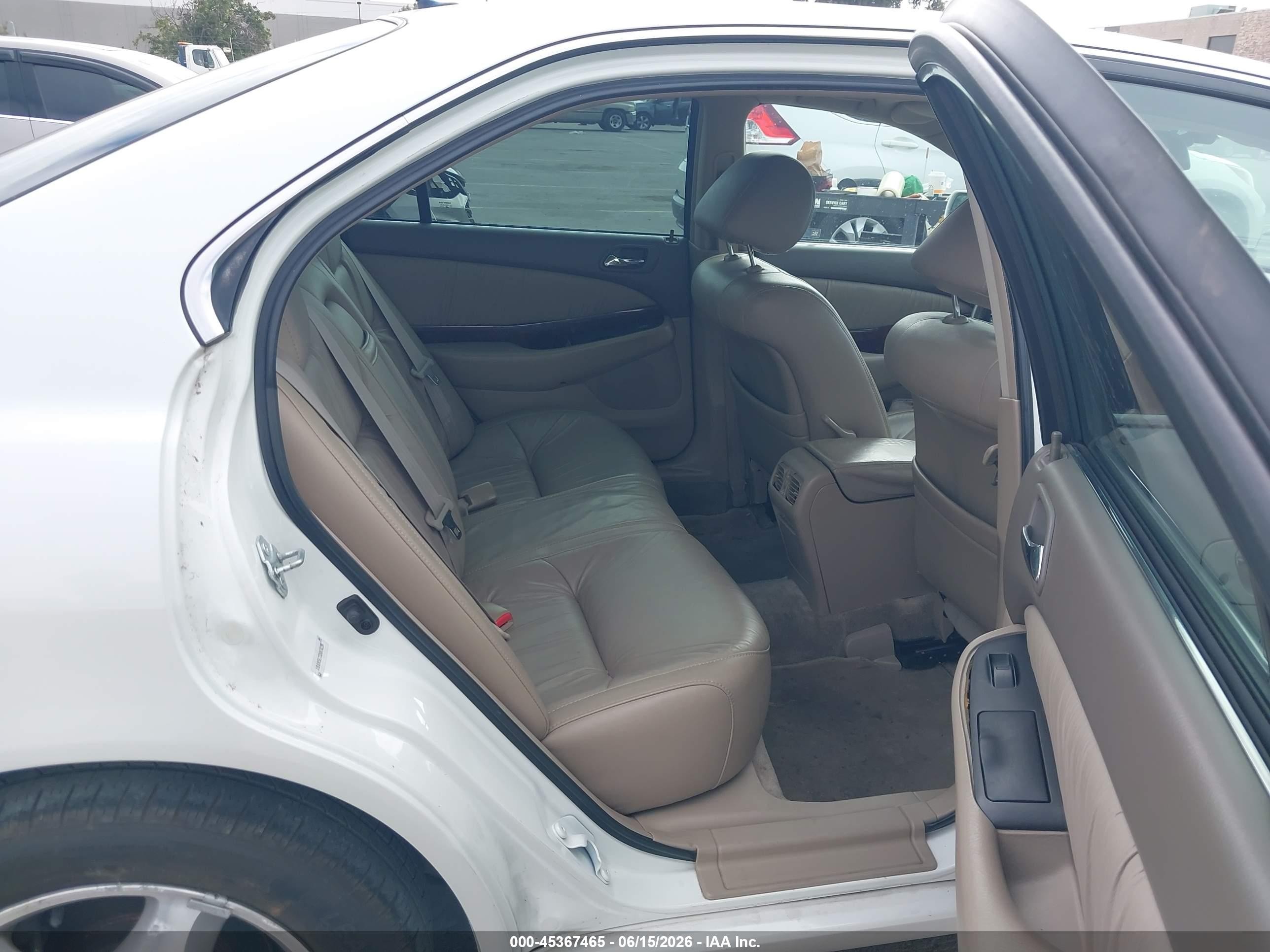 2003 Acura Tl 3.2 White vin: 19UUA56733A038290