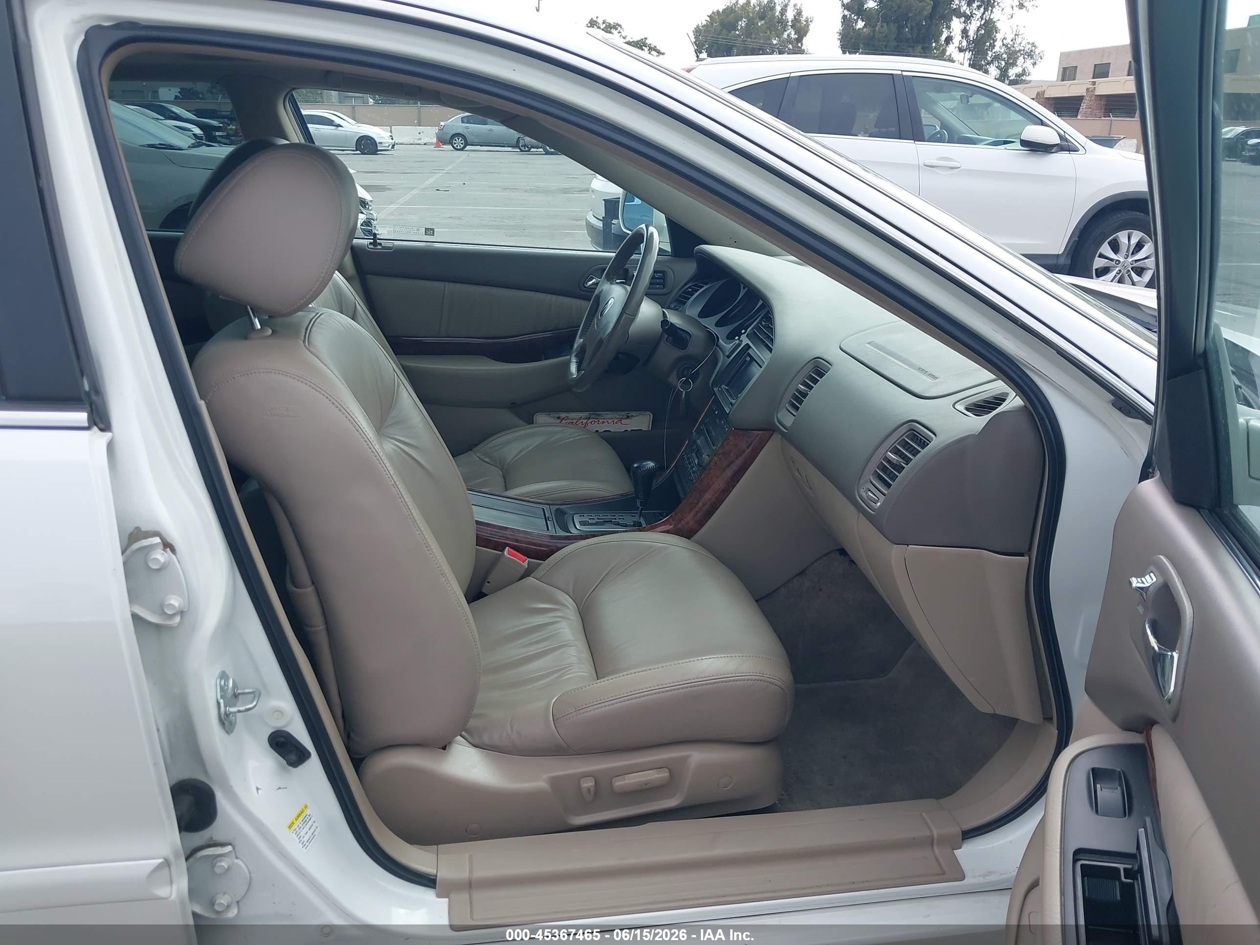 2003 Acura Tl 3.2 White vin: 19UUA56733A038290