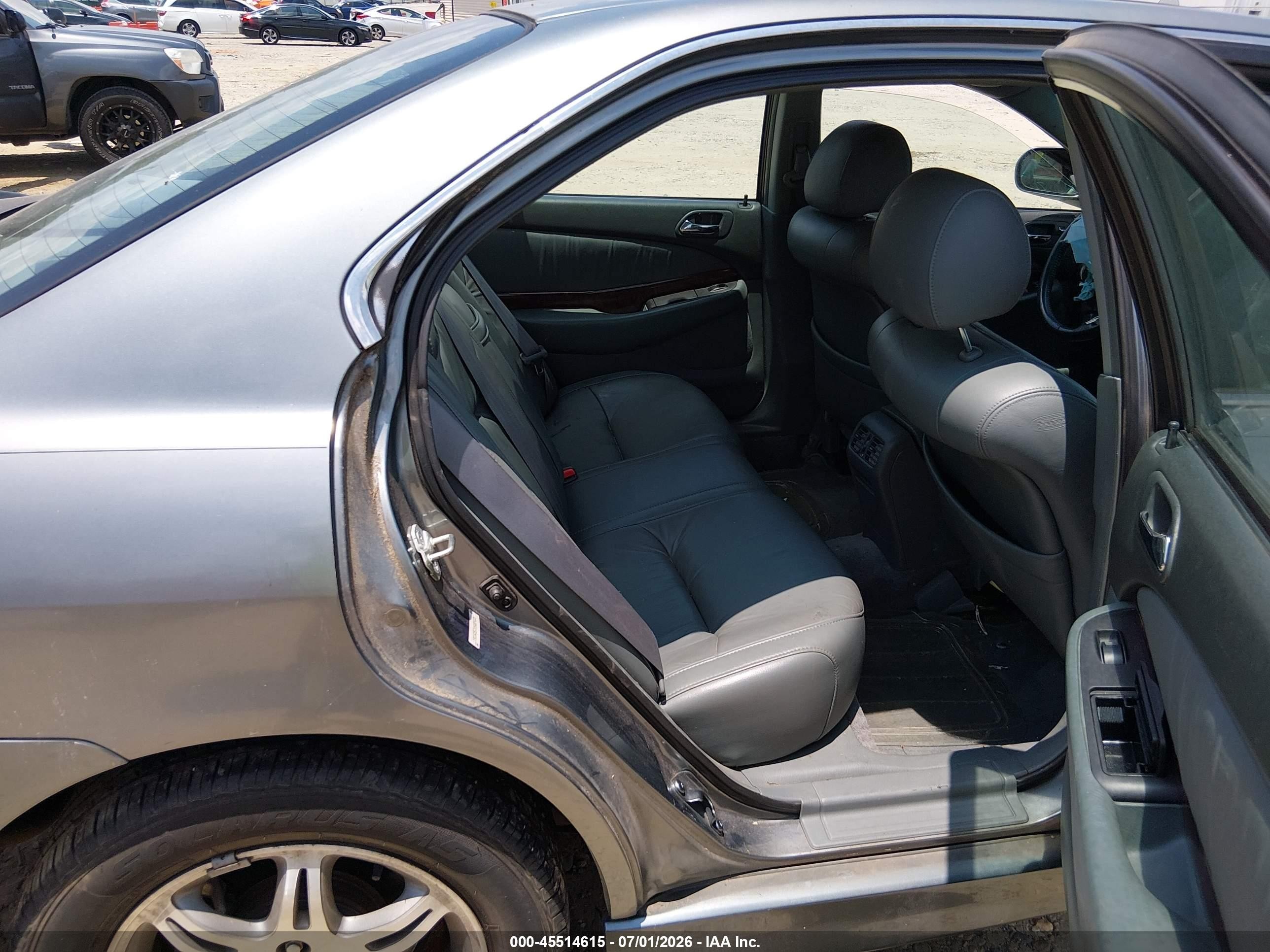 2000 Acura Tl 3.2 Серый vin: 19UUA5678YA004028