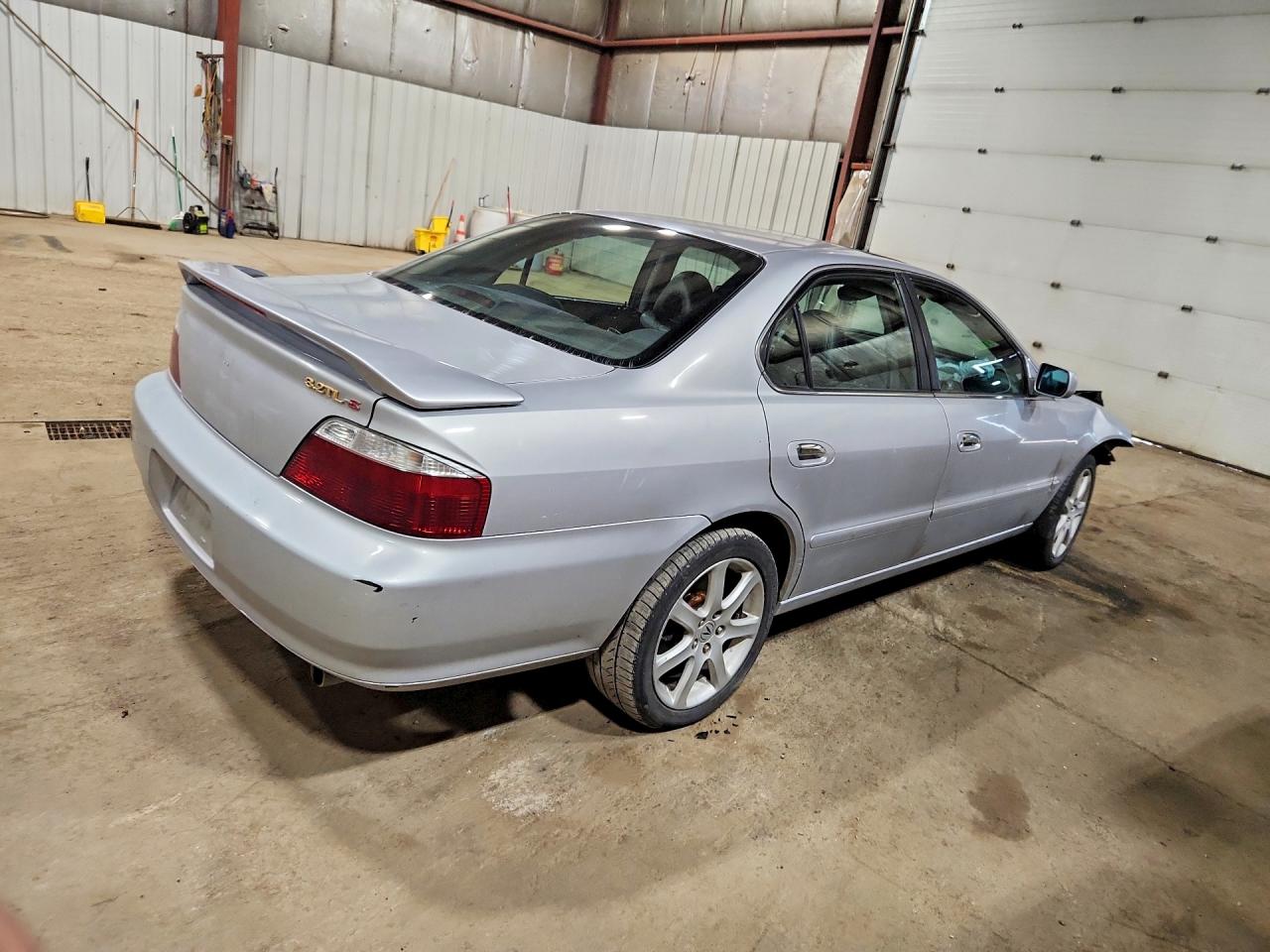 2002 Acura 3.2tl Type-s Silver vin: 19UUA56802A057323