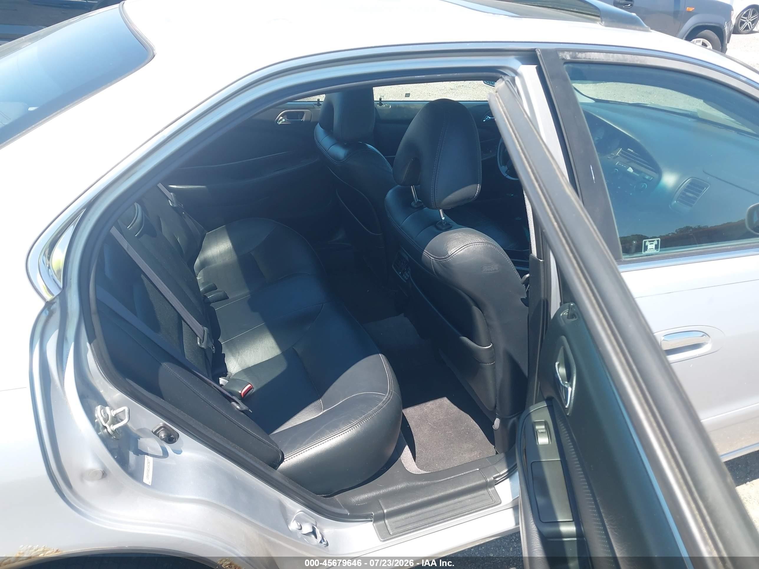 2003 Acura Tl 3.2 Type S Silver vin: 19UUA56813A029077