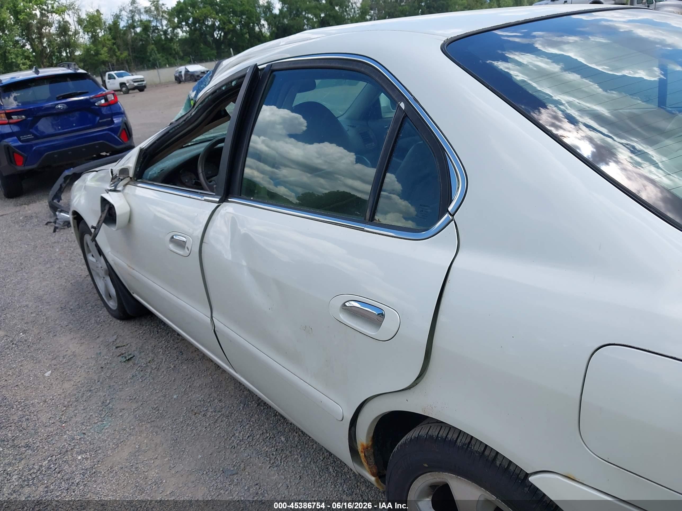 2003 Acura Tl 3.2 Type S White vin: 19UUA56883A021218