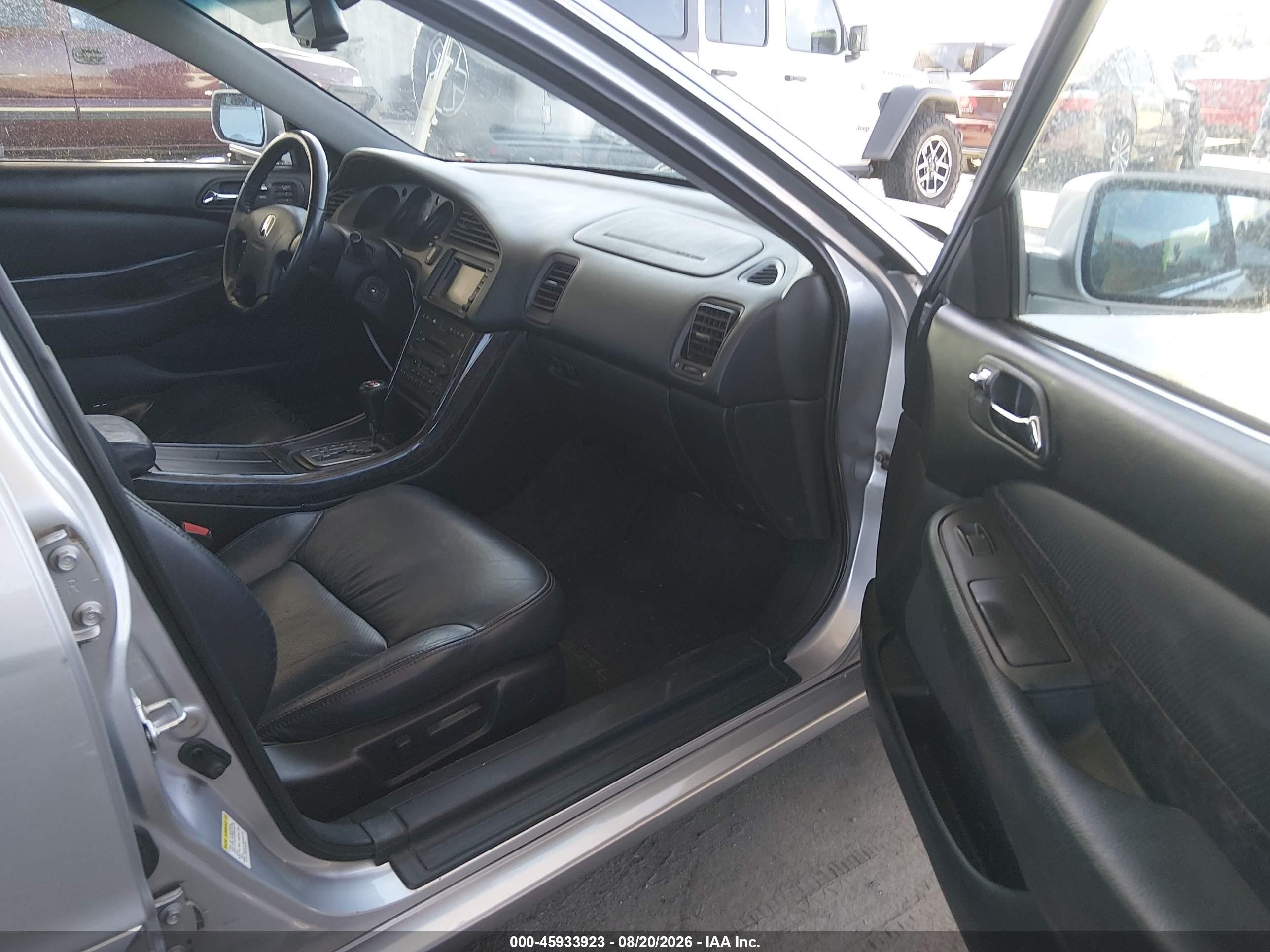 2003 Acura Tl 3.2 Type S Silver vin: 19UUA56953A039636
