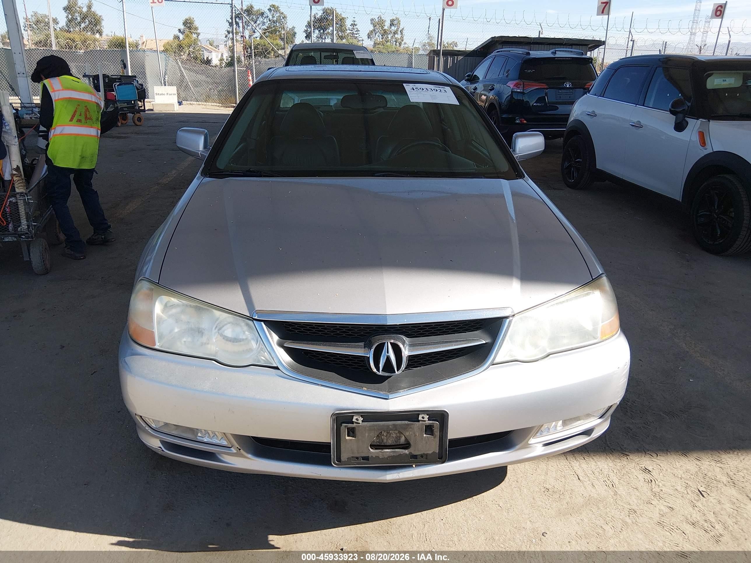 2003 Acura Tl 3.2 Type S Silver vin: 19UUA56953A039636