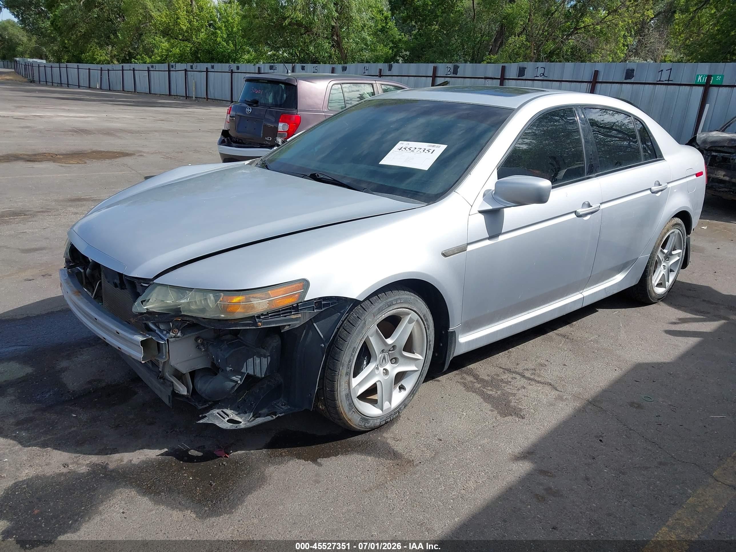 2004 Acura Tl   Silver vin: 19UUA65504A064742
