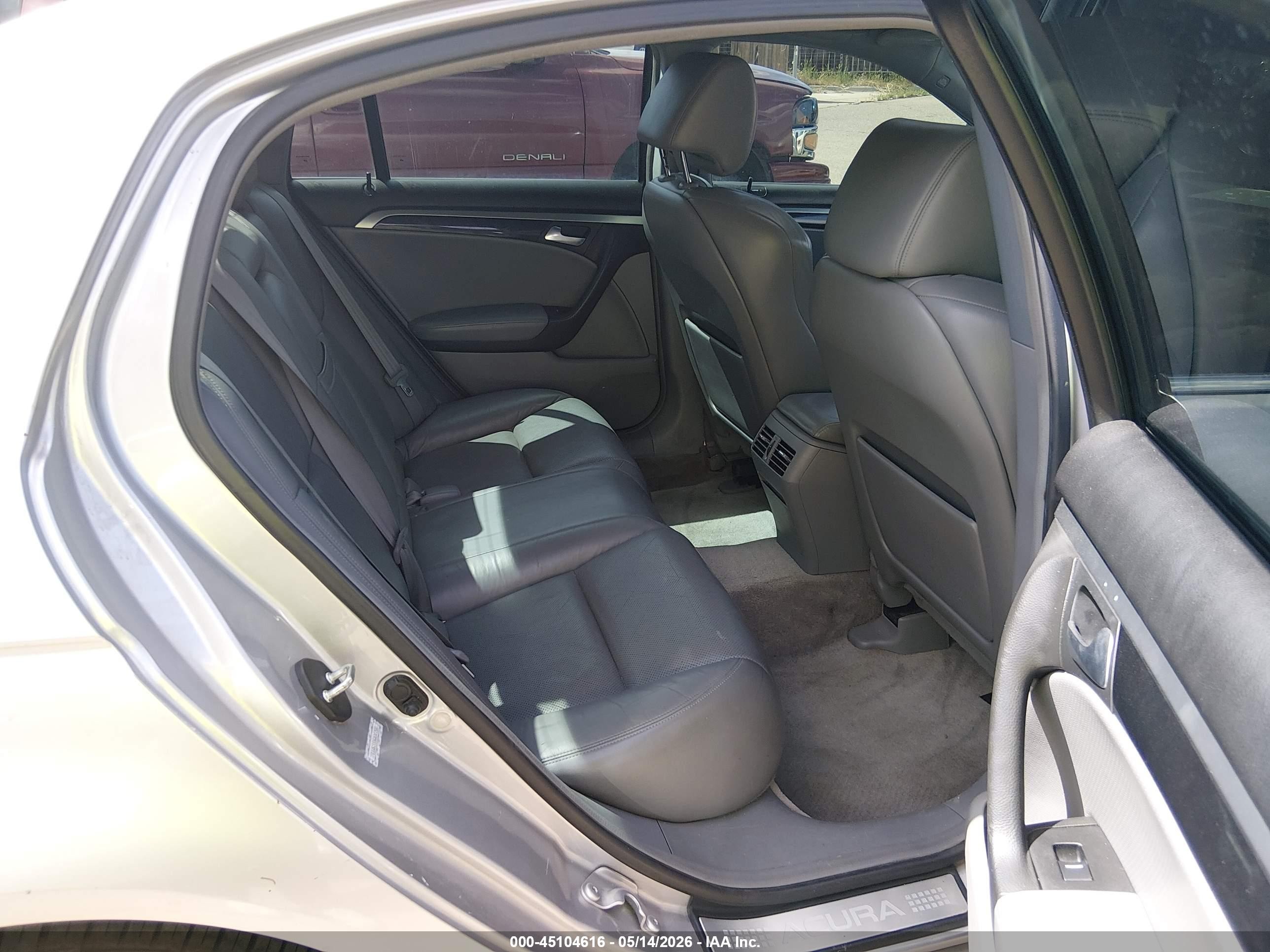 2006 Acura Tl   Серебряный vin: 19UUA65506A047586