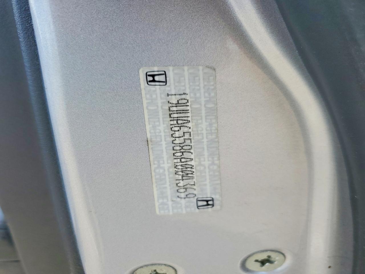 2006 Acura 3.2tl Silver vin: 19UUA65586A004369