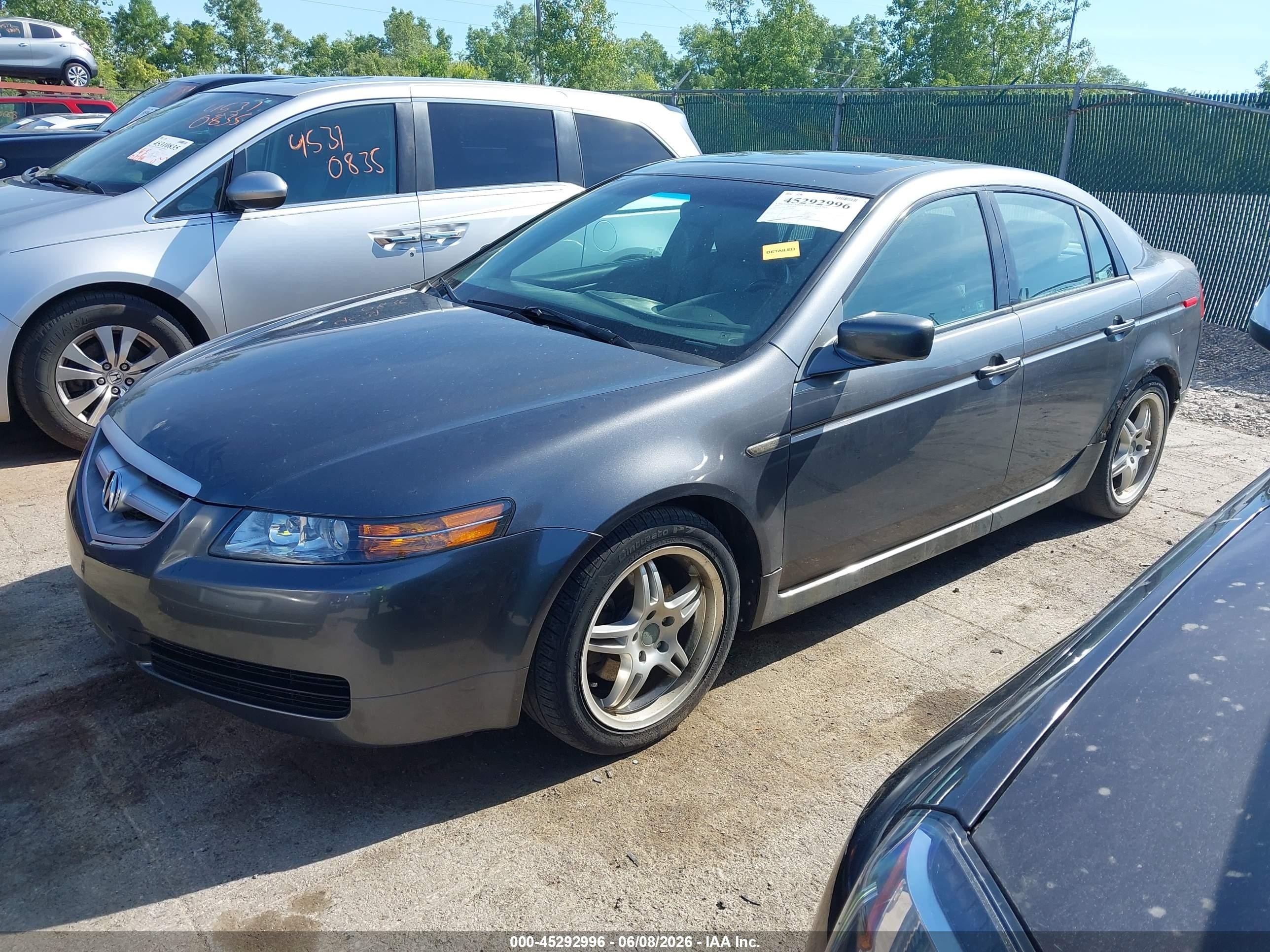 2005 Acura Tl   Gray vin: 19UUA66205A000903