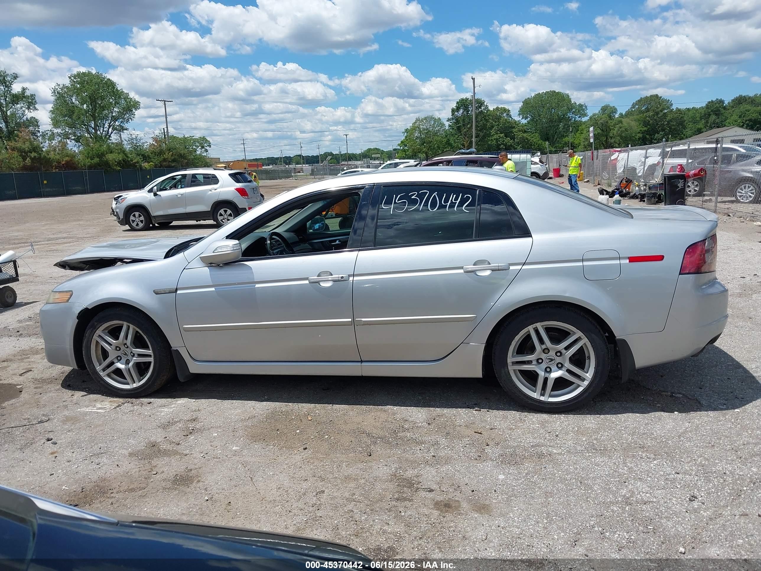 2008 Acura Tl 3.2 Silver vin: 19UUA66208A034375