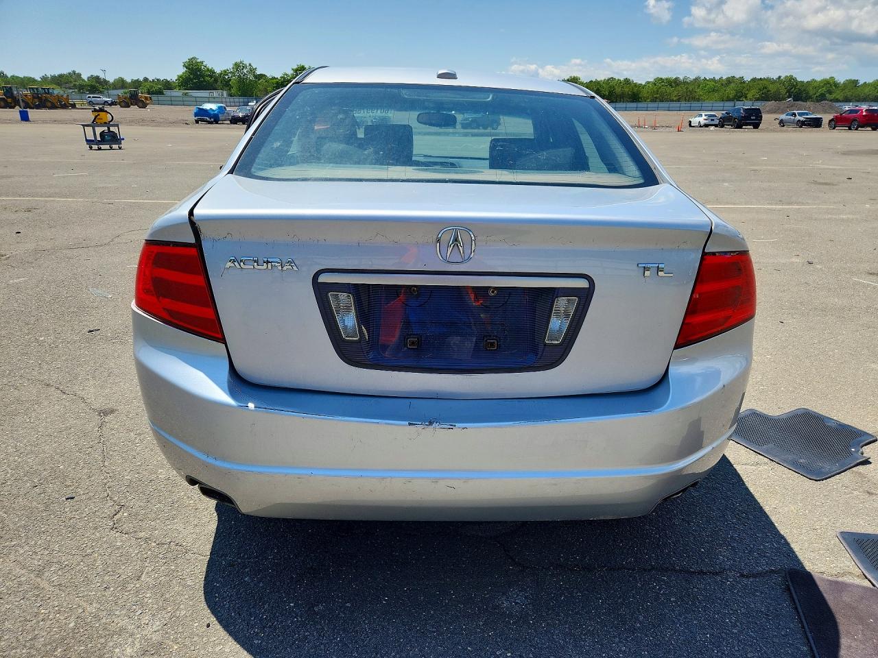 2005 Acura Tl Silver vin: 19UUA66215A057515