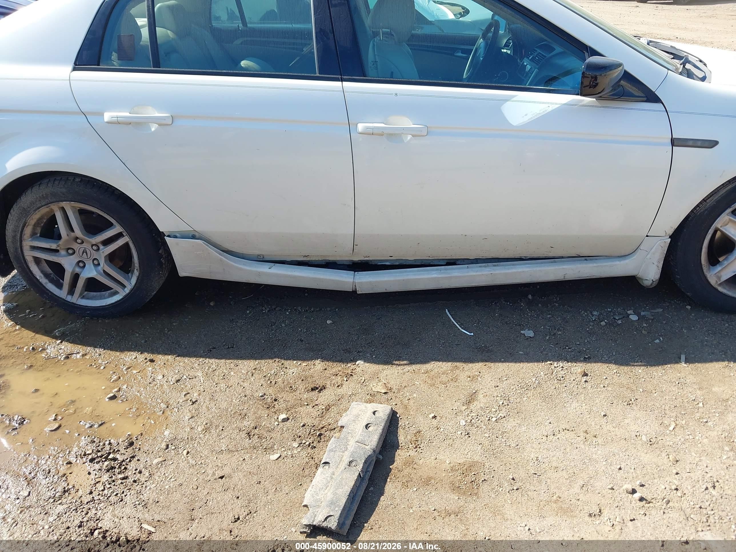 2007 Acura Tl 3.2 White vin: 19UUA66217A019074