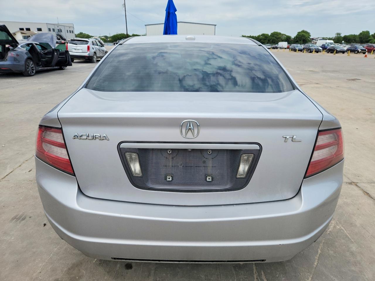 2008 Acura Tl Silver vin: 19UUA66218A056322