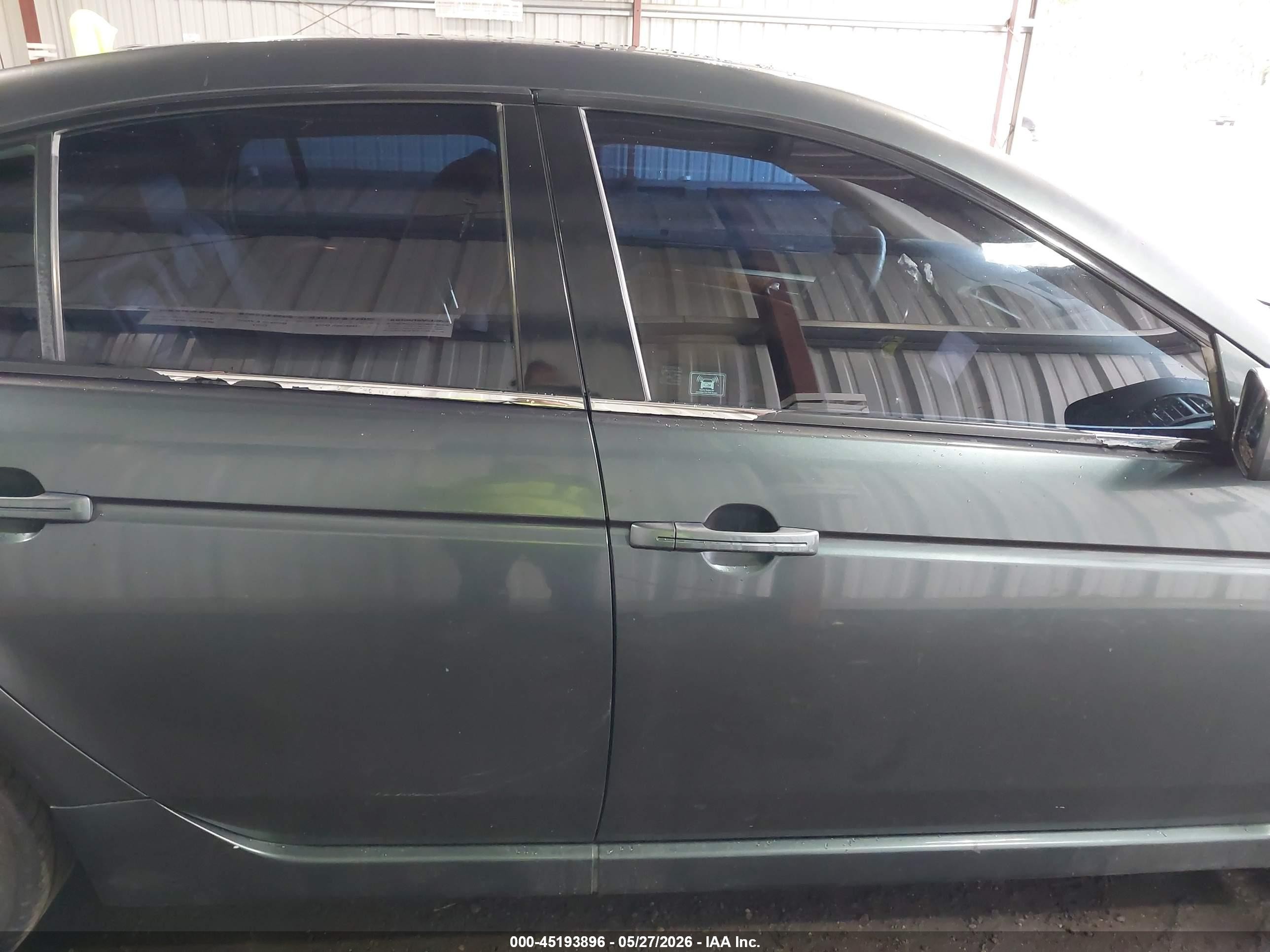 2005 Acura Tl   Blue vin: 19UUA66225A025155