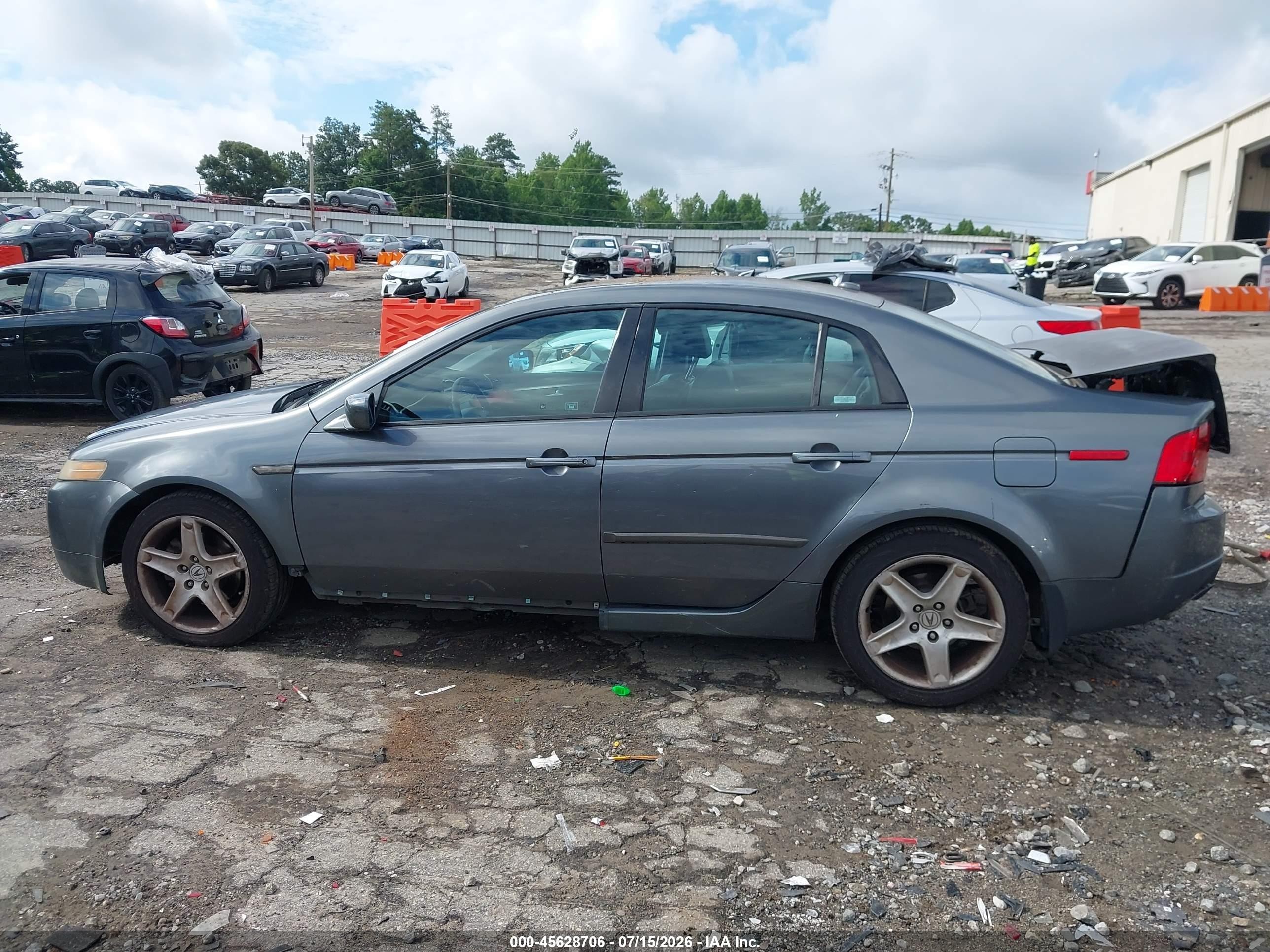 2005 Acura Tl   Gray vin: 19UUA66225A033207
