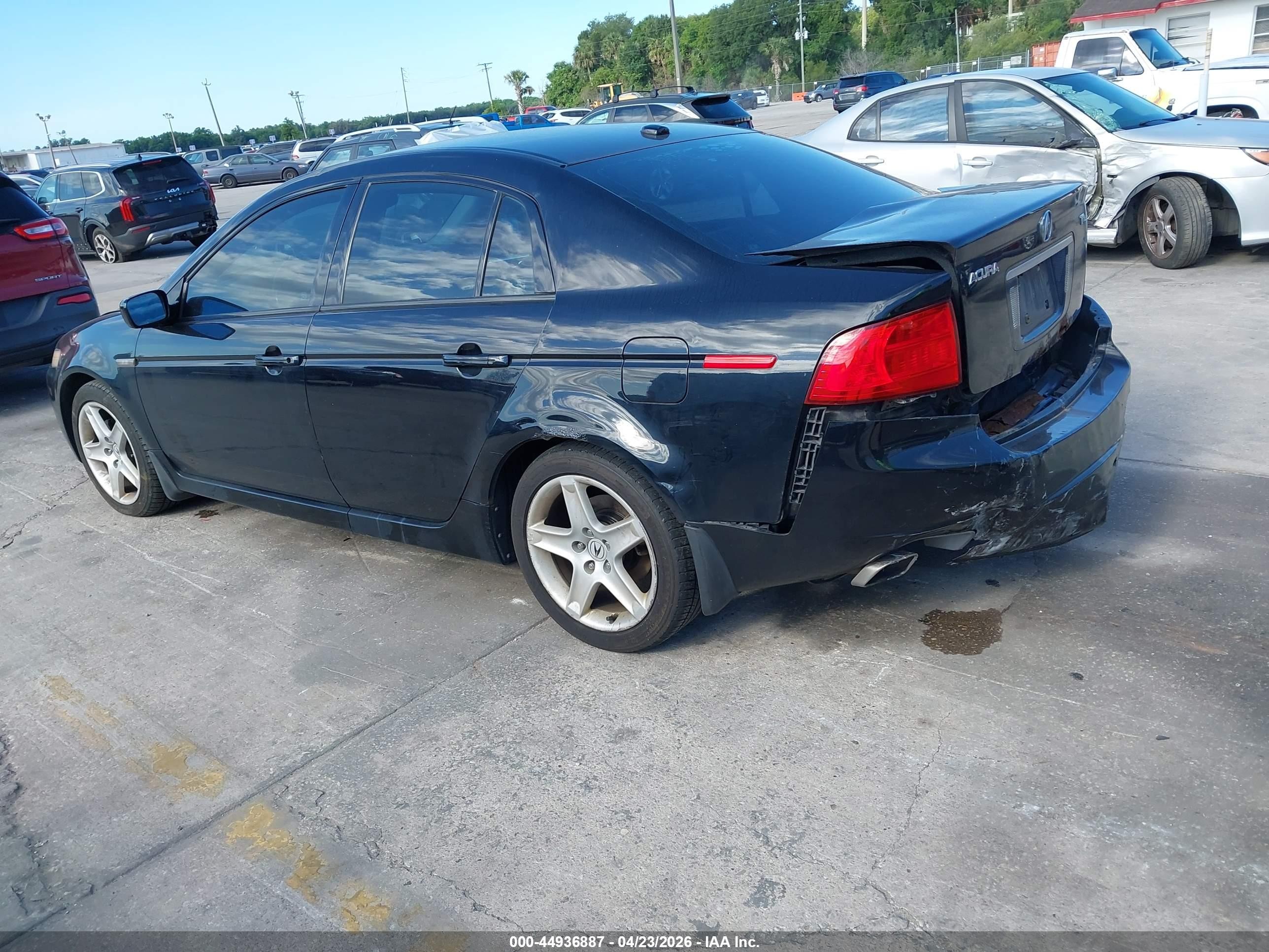 2005 Acura Tl   Black vin: 19UUA66225A054798