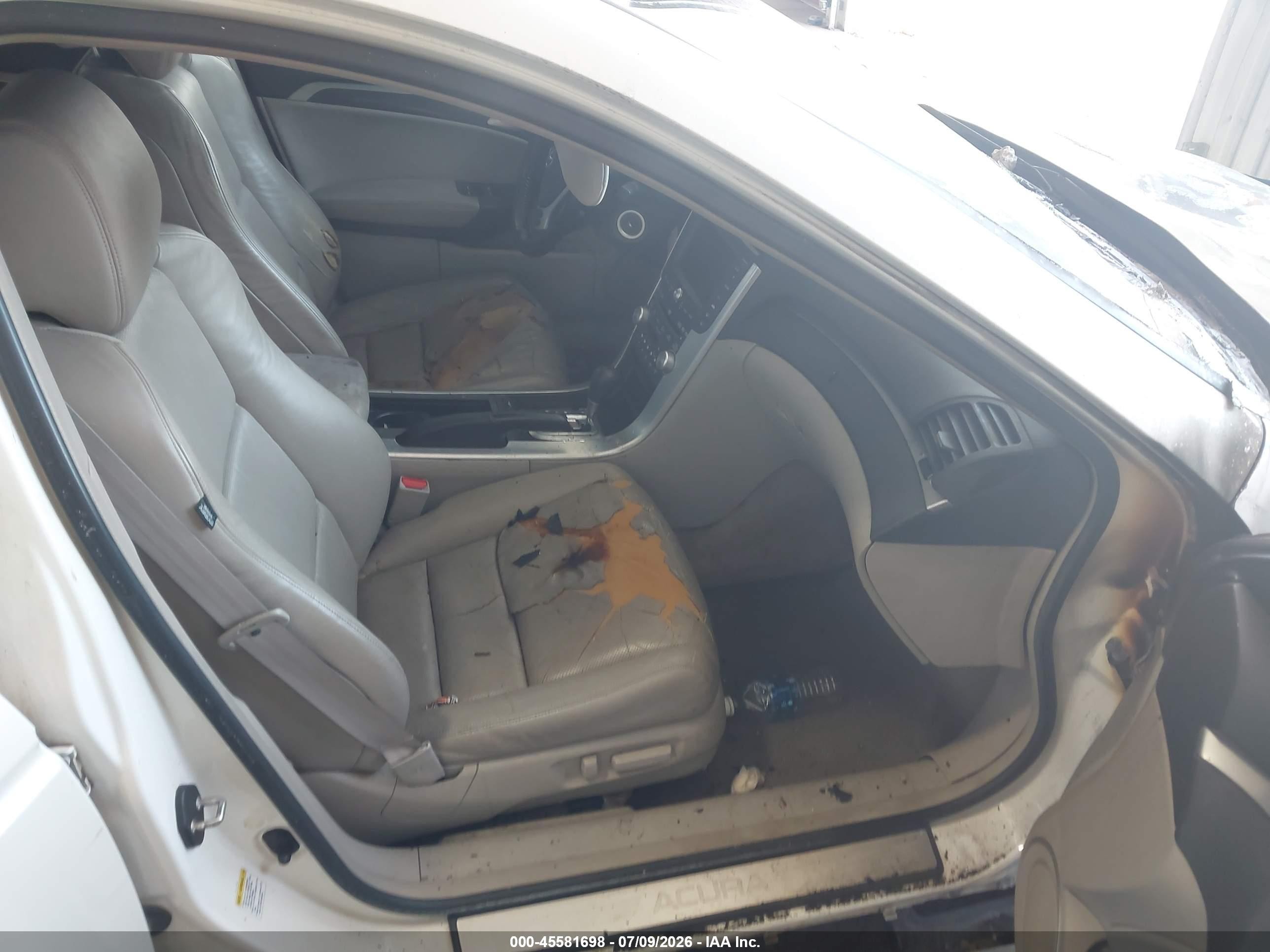 2007 Acura Tl 3.2 White vin: 19UUA66227A048017