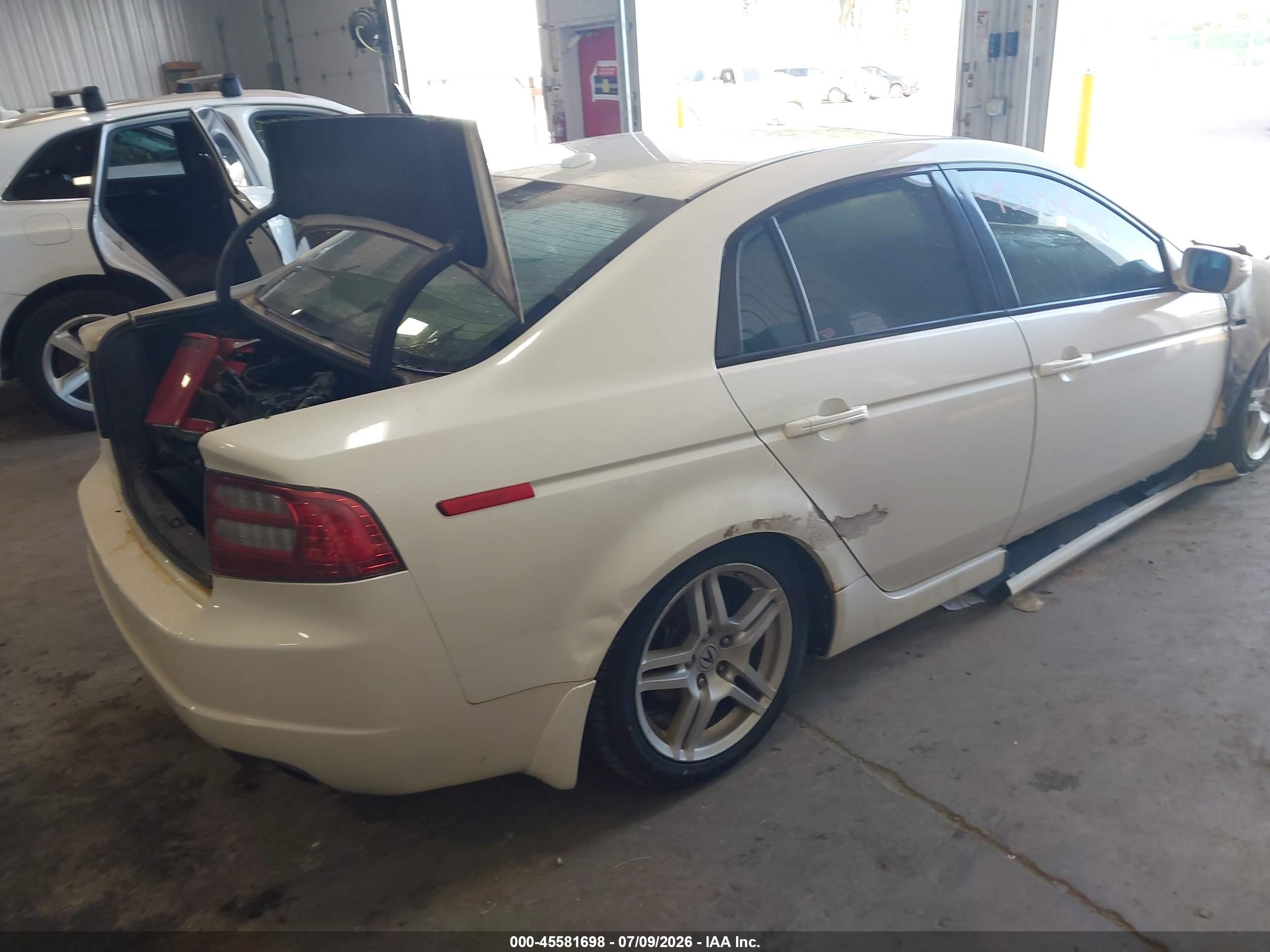 2007 Acura Tl 3.2 White vin: 19UUA66227A048017
