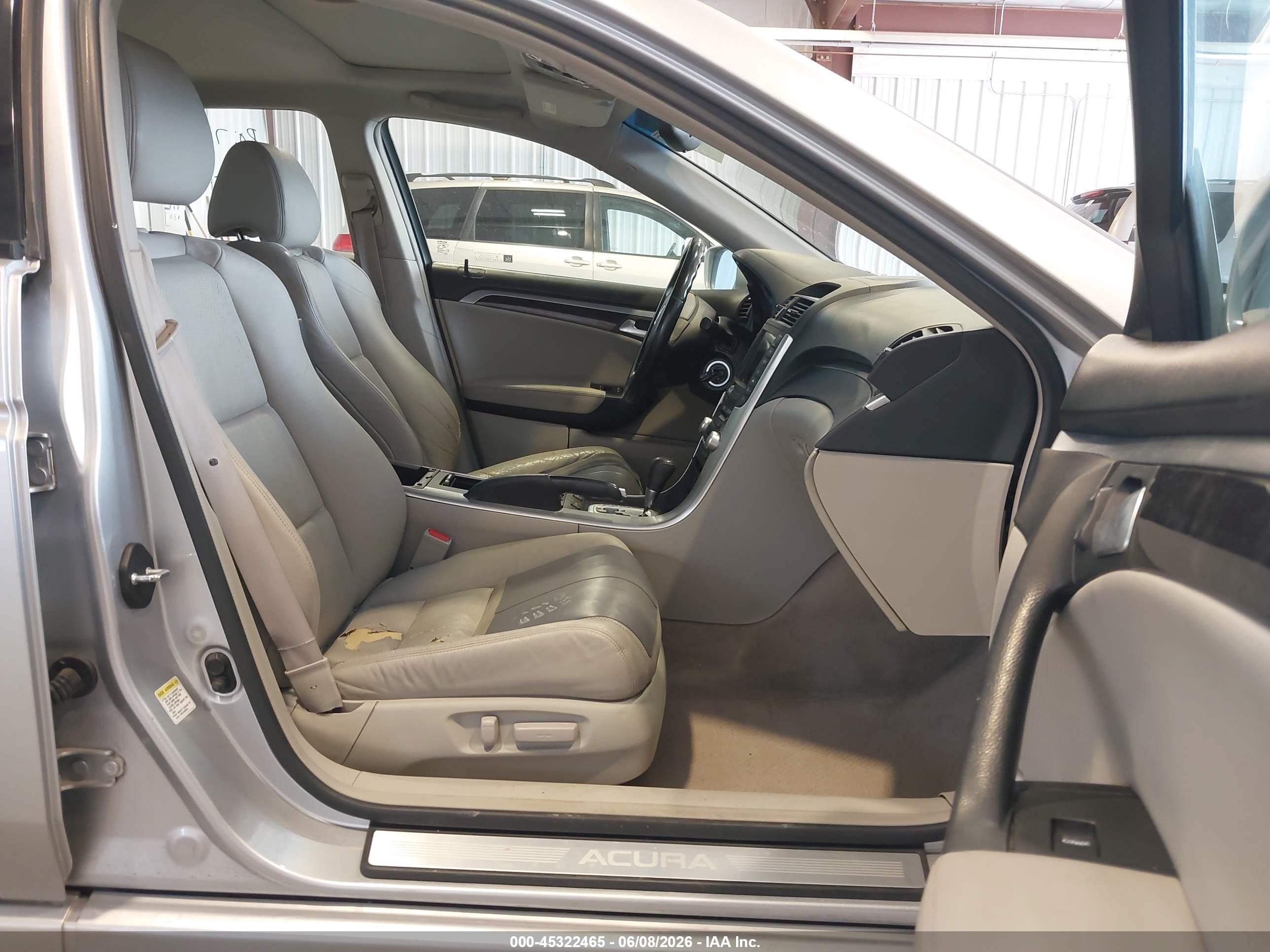 2008 Acura Tl 3.2 Silver vin: 19UUA66238A035374