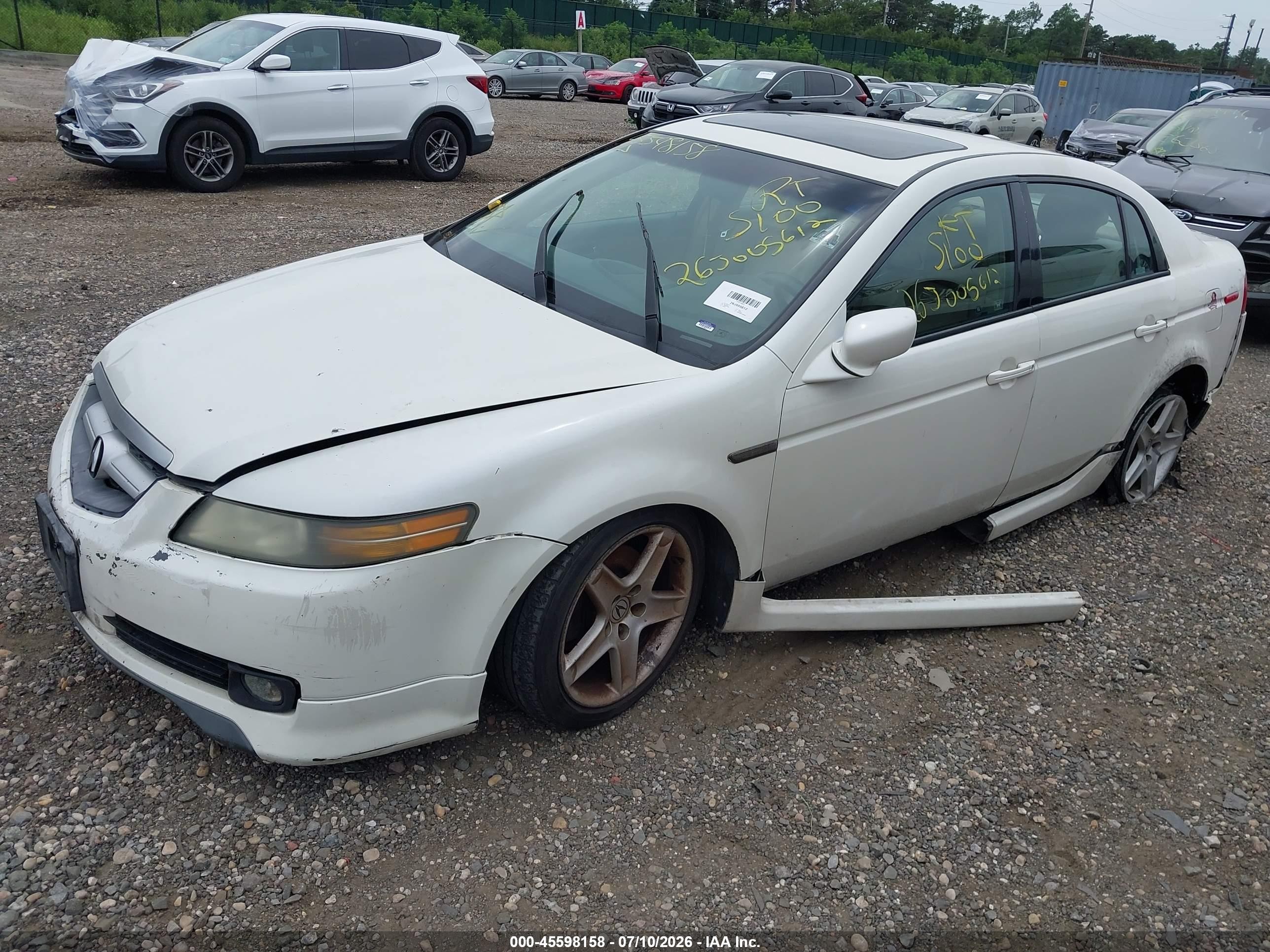 2004 Acura Tl   White vin: 19UUA66244A060620