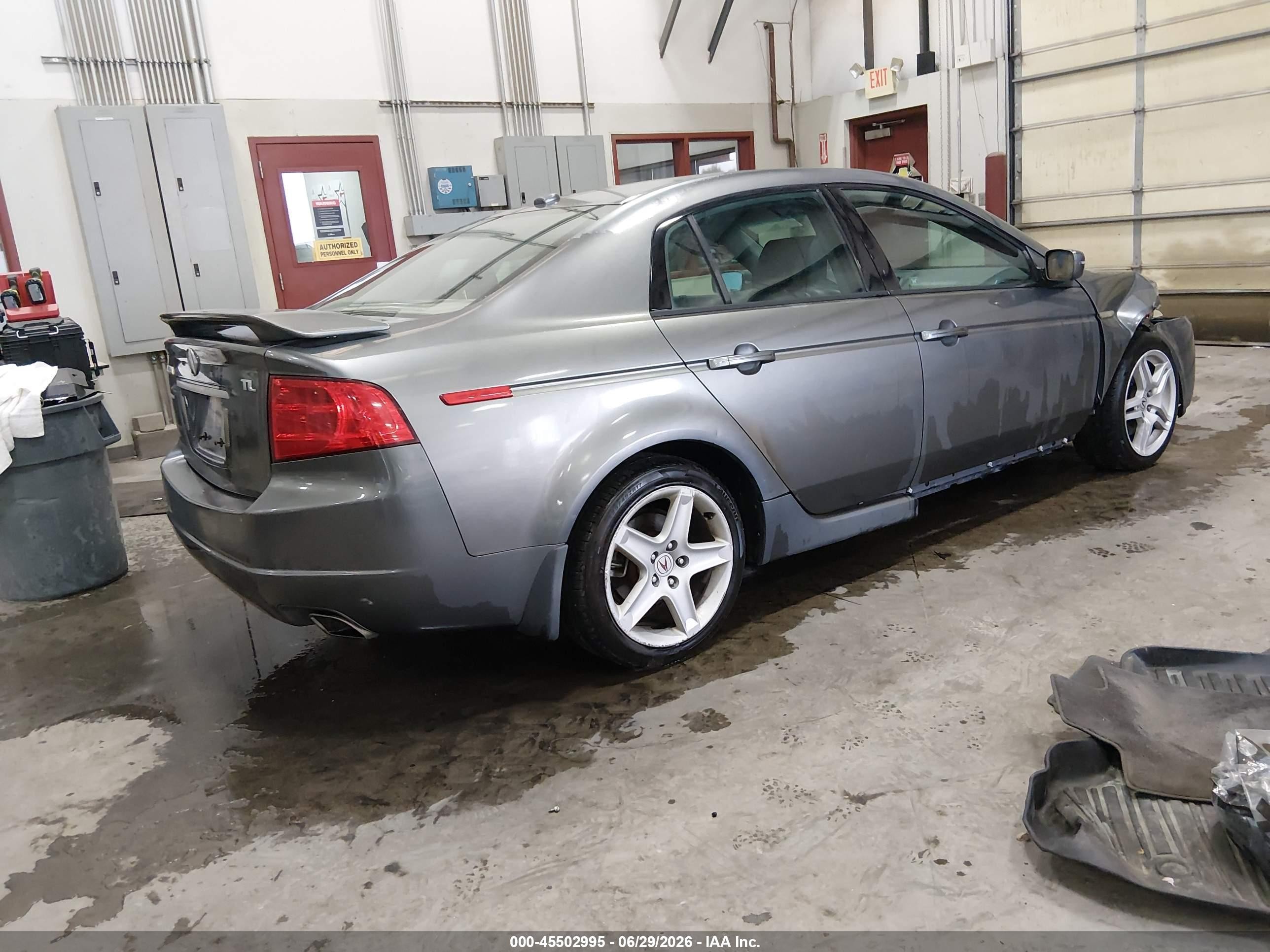 2005 Acura Tl   Gray vin: 19UUA66245A041471