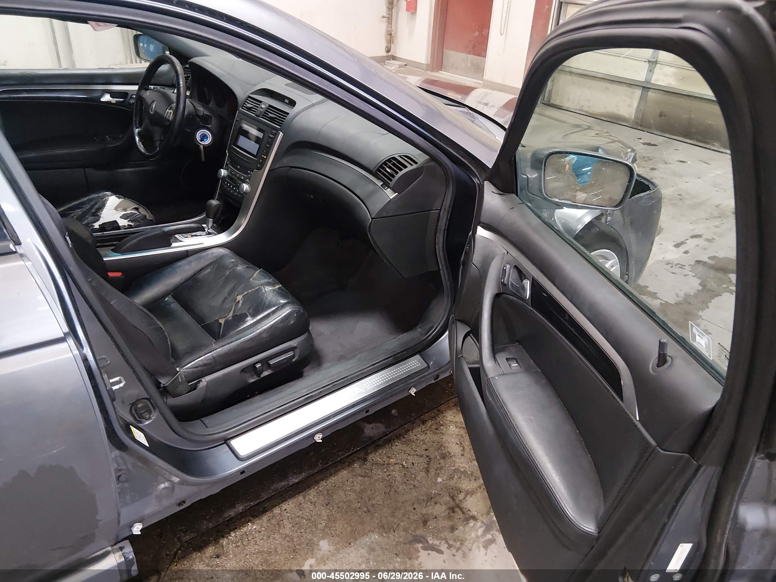 2005 Acura Tl   Gray vin: 19UUA66245A041471