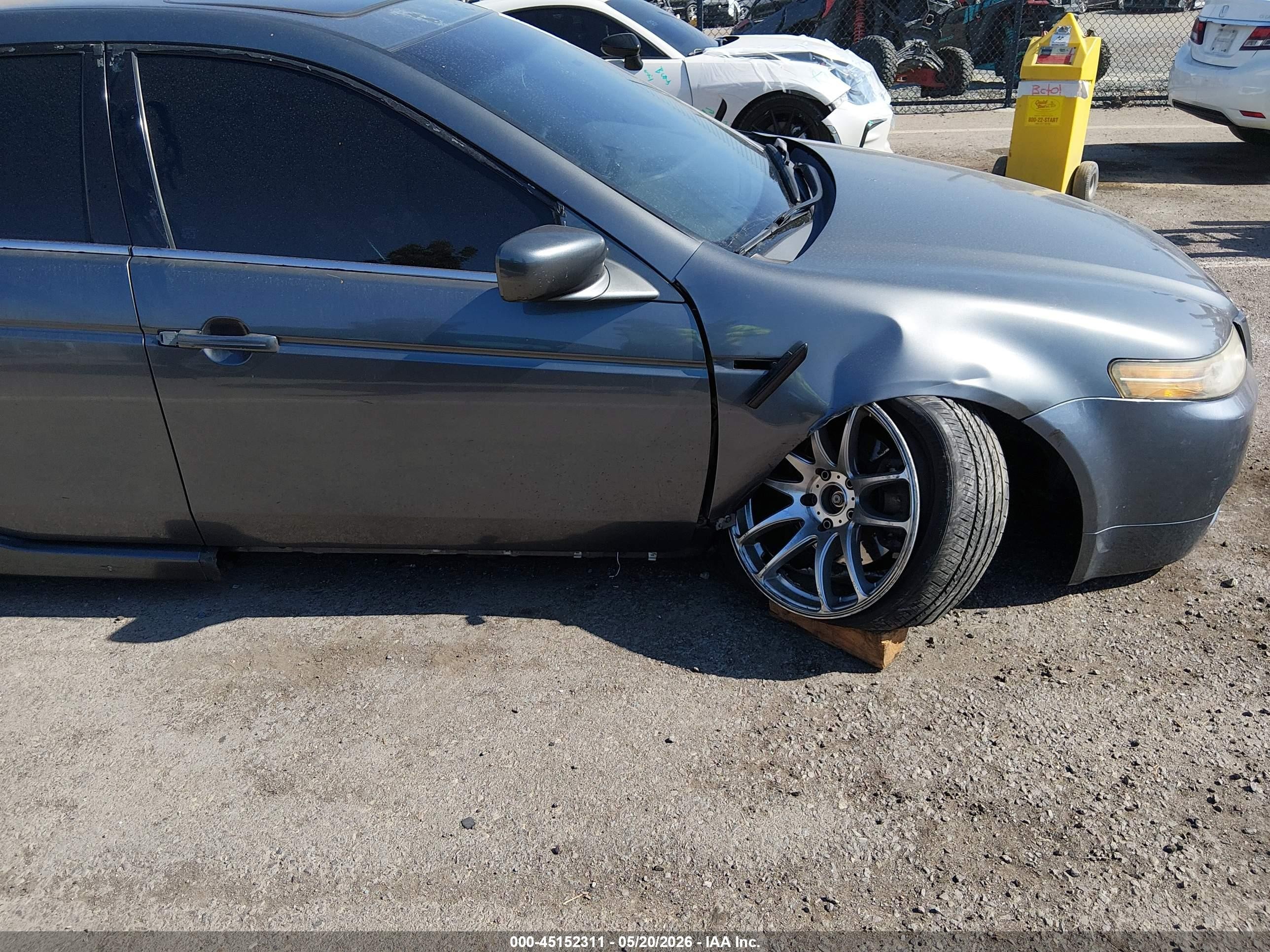 2005 Acura Tl   Gray vin: 19UUA66245A046136