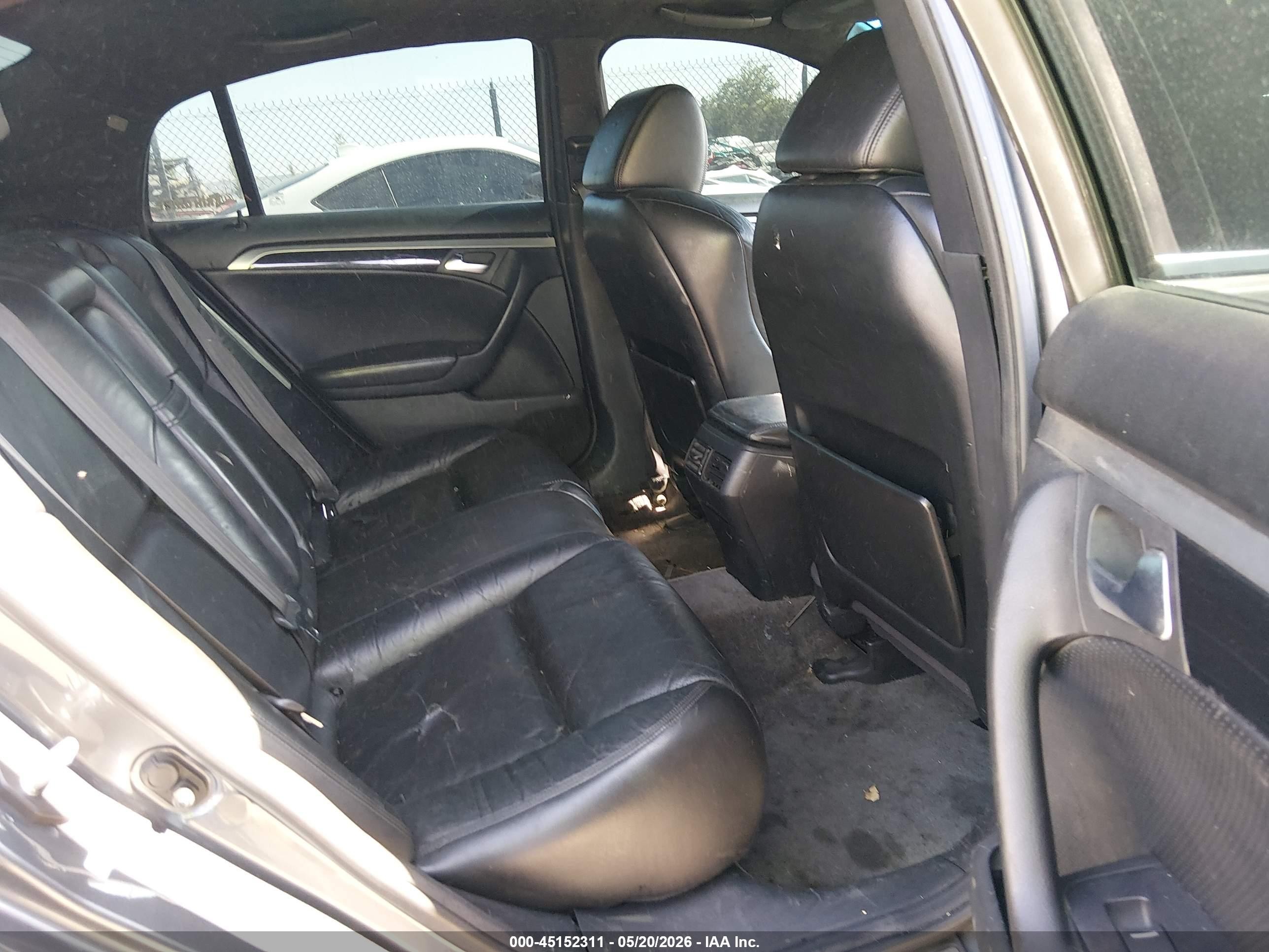 2005 Acura Tl   Gray vin: 19UUA66245A046136